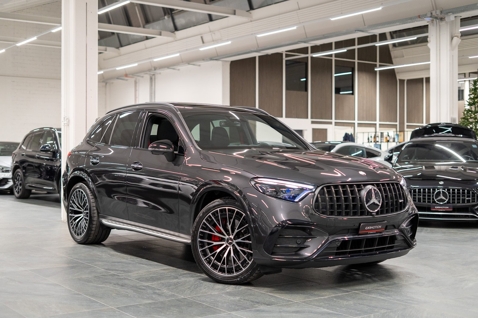 MERCEDES-BENZ GLC 43 AMG Executive Edition 4matic / Panorama / 360°Kamera , Petrol, Second hand / Used, Automatic - 3