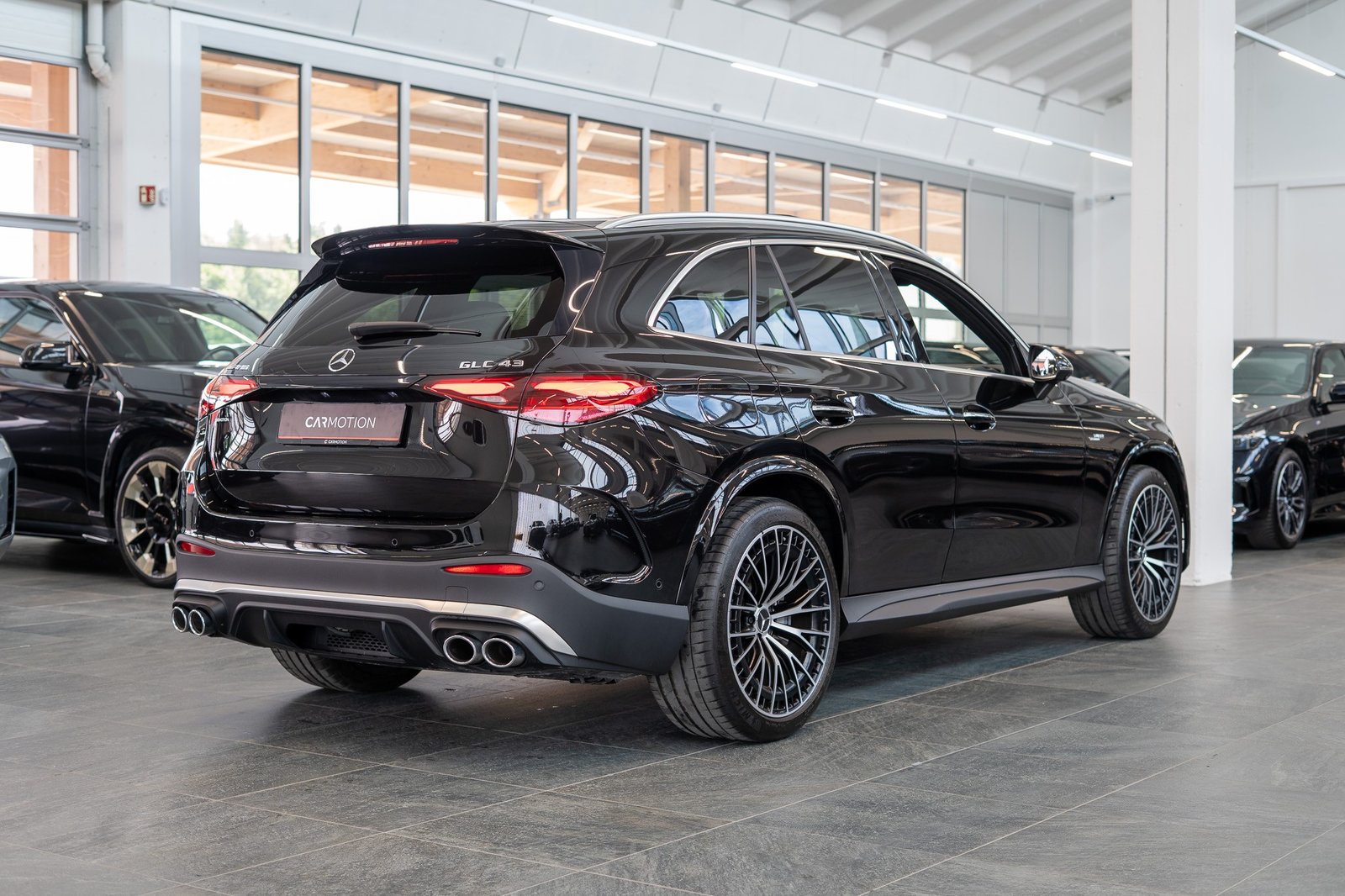MERCEDES-BENZ GLC 43 AMG 4matic / Panorama / Performance Aus, Petrol, Second hand / Used, Automatic - 4