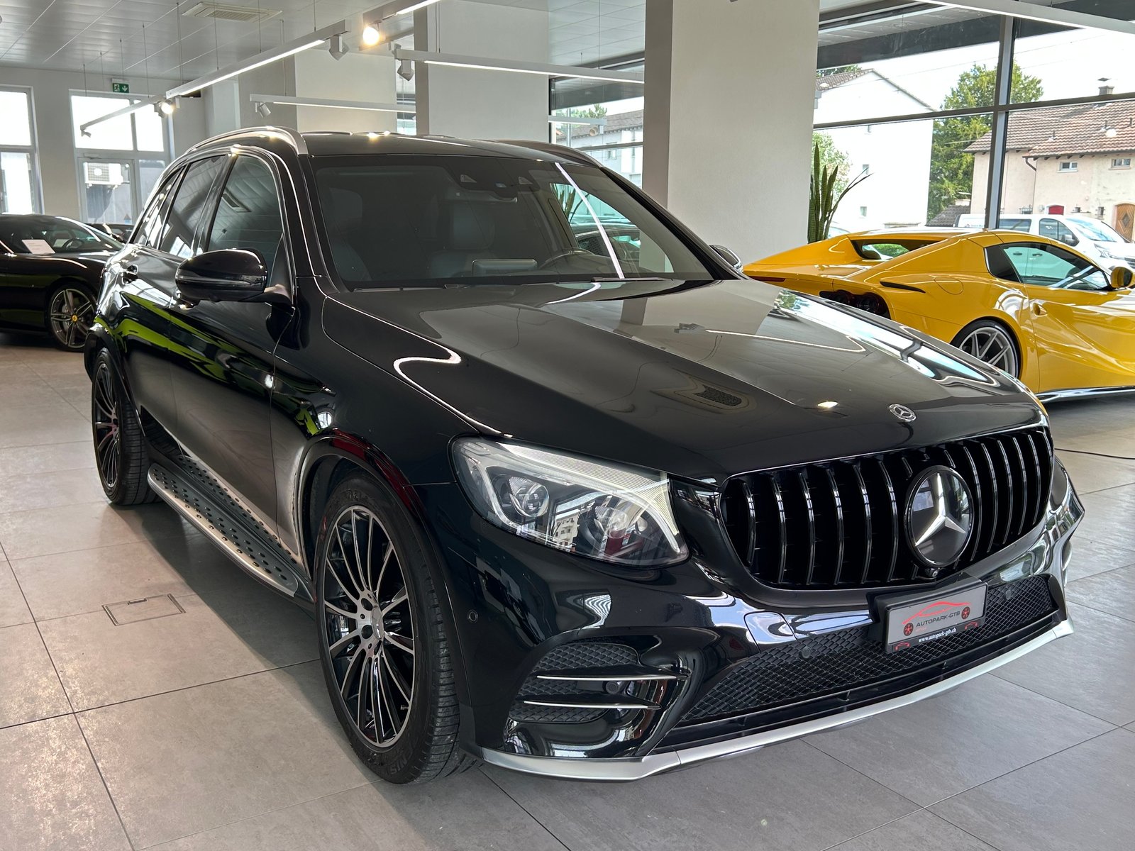 MERCEDES-BENZ GLC 43 AMG 4Matic 9G-Tronic, Benzin, Occasion / Gebraucht, Automatik - 2