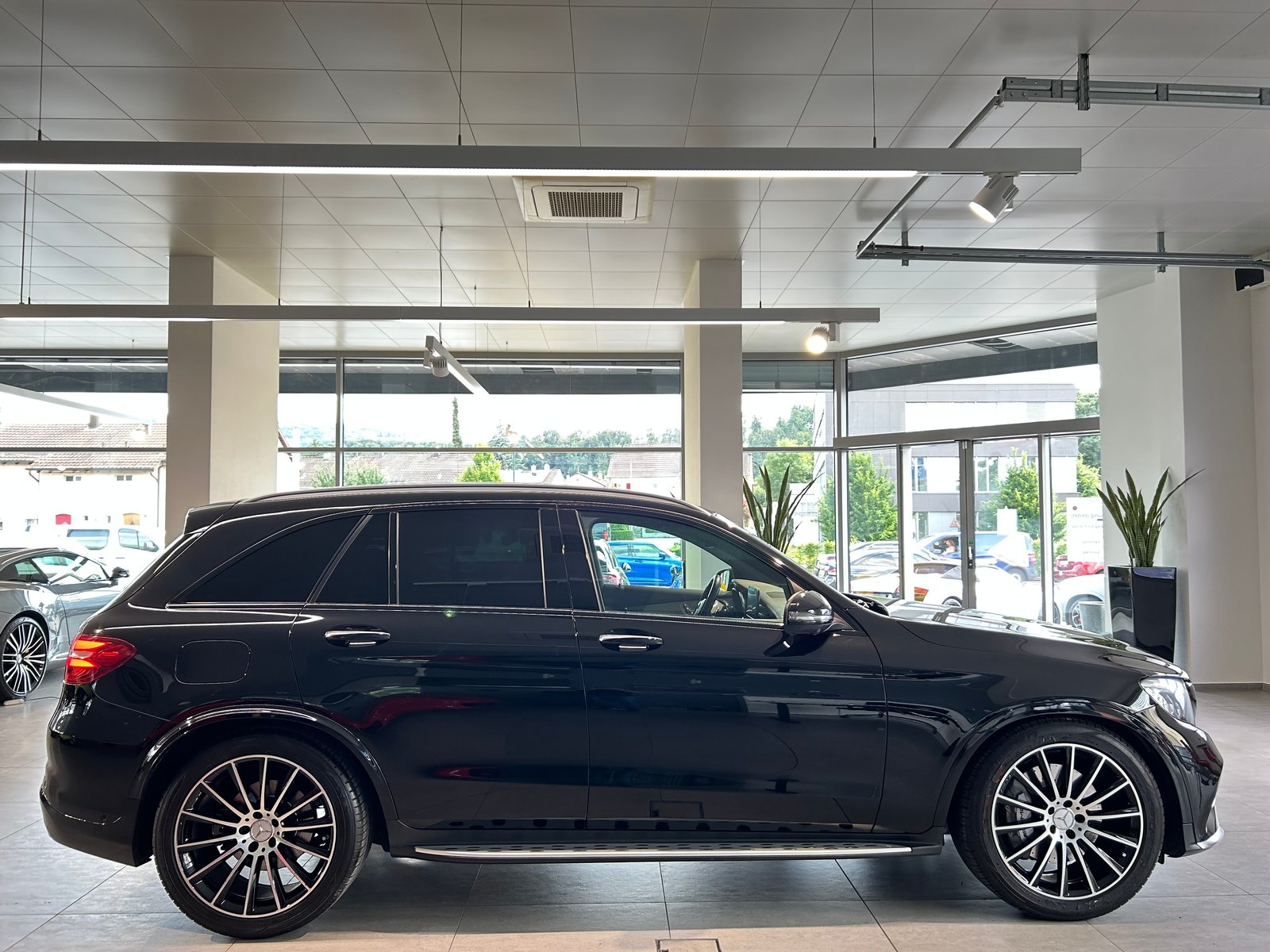 MERCEDES-BENZ GLC 43 AMG 4Matic 9G-Tronic, Benzin, Occasion / Gebraucht, Automatik - 4