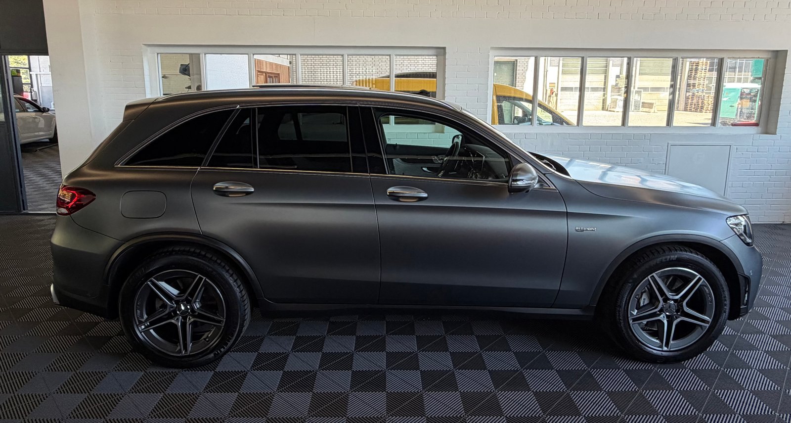MERCEDES-BENZ GLC 43 AMG 390 PS 4X4 4Matic 9G-Tronic, Petrol, Second hand / Used, Automatic - 2