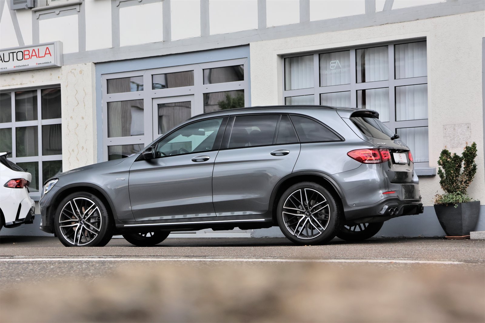 MERCEDES-BENZ GLC 43 AMG 4Matic 9G-Tronic (CH) + 2.4T AHK, Petrol, Second hand / Used, Automatic - 4