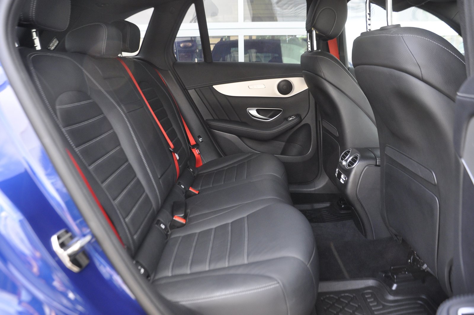 MERCEDES-BENZ GLC 43 AMG 4Matic 9G-Tronic I Anhängerkupplun, Benzin, Occasion / Gebraucht, Automatik - 6