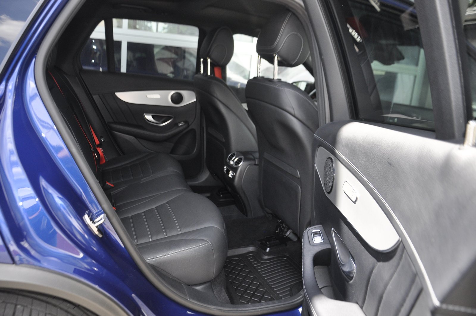 MERCEDES-BENZ GLC 43 AMG 4Matic 9G-Tronic I Anhängerkupplun, Benzin, Occasion / Gebraucht, Automatik - 7