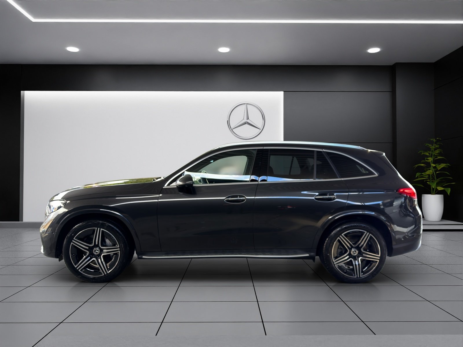 MERCEDES-BENZ GLC 450d 4Matic 9G-Tronic, Mild-Hybrid Diesel/Electric, Ex-demonstrator, Automatic - 3