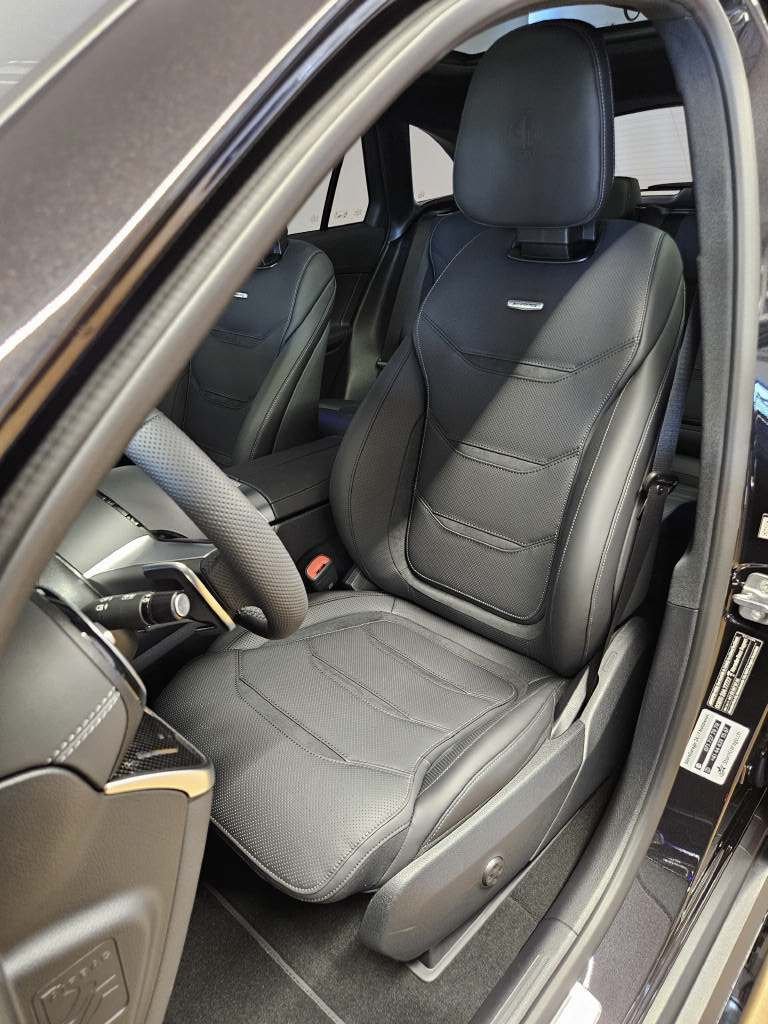 MERCEDES-BENZ GLC 53 AMG 4Matic+, Hybride Léger Essence/Électricité, Voiture nouvelle, Automatique - 6