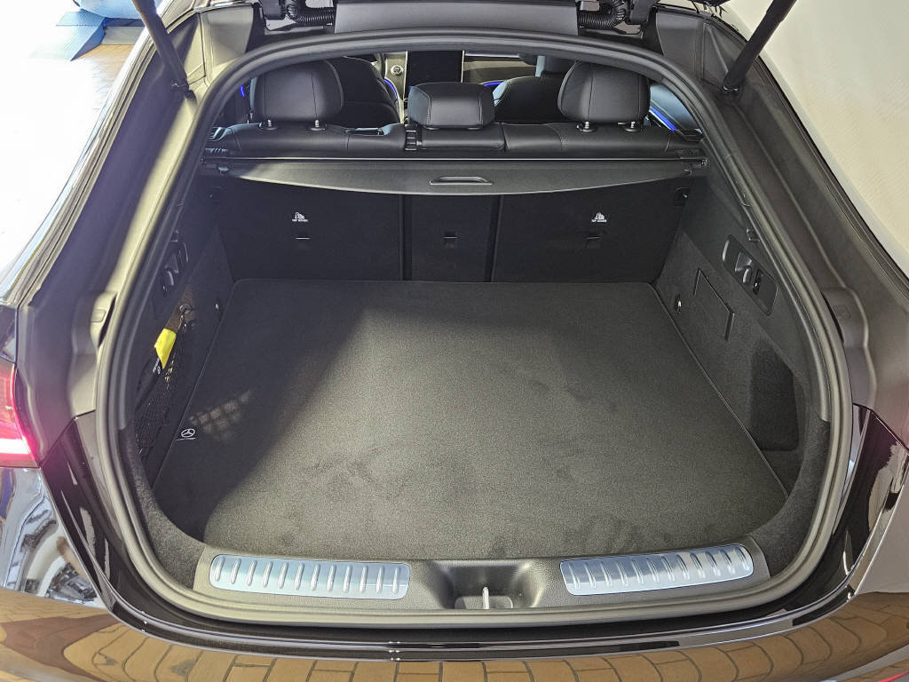 MERCEDES-BENZ GLC 53 AMG 4Matic+ Coupé, Hybride Léger Essence/Électricité, Voiture nouvelle, Automatique - 4