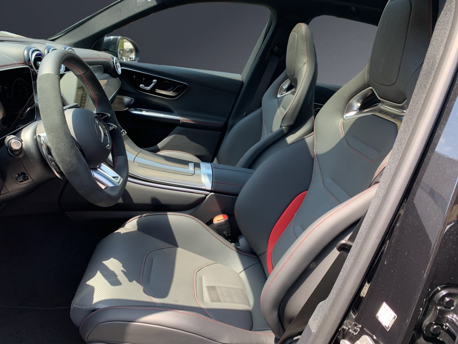 MERCEDES-BENZ GLC AMG 63 S e Perf. Exe., Plug-in-Hybrid Petrol/Electric, Second hand / Used, Automatic - 6
