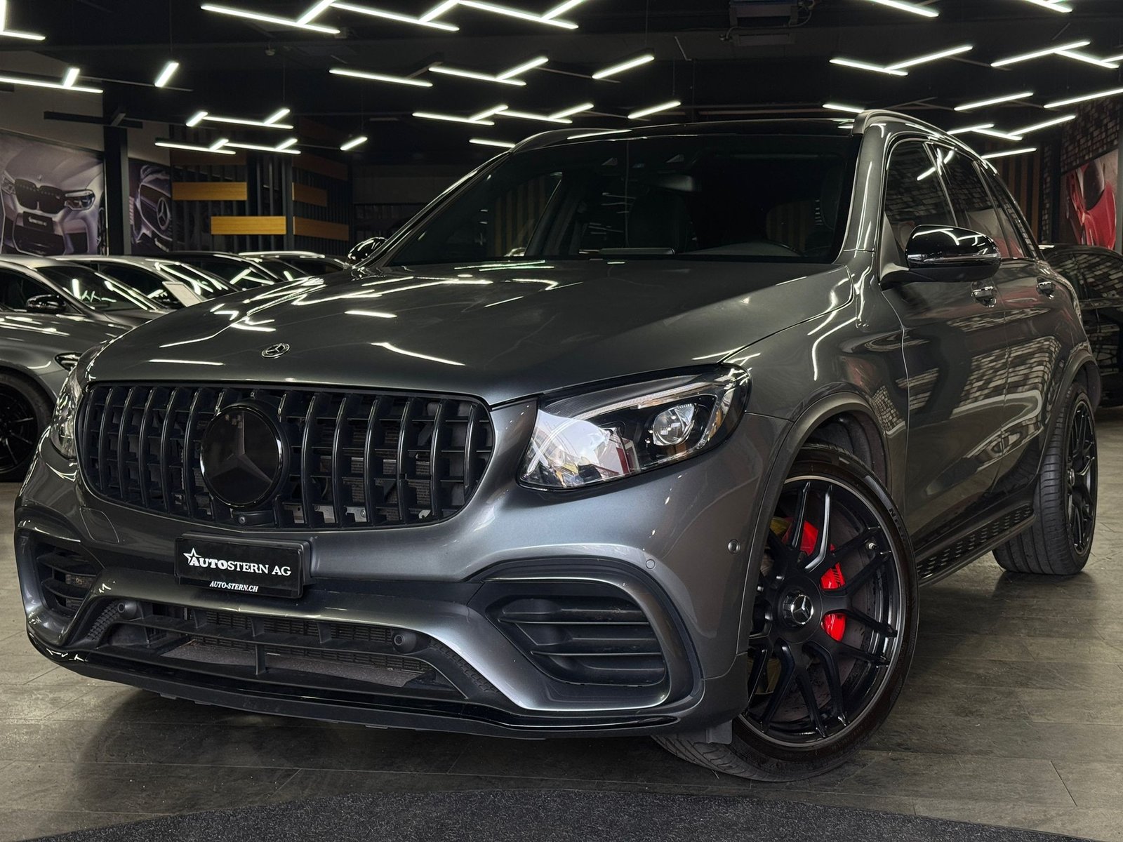 MERCEDES-BENZ MERCEDES-BENZ GLC 63 AMG Gray Limited All Blac