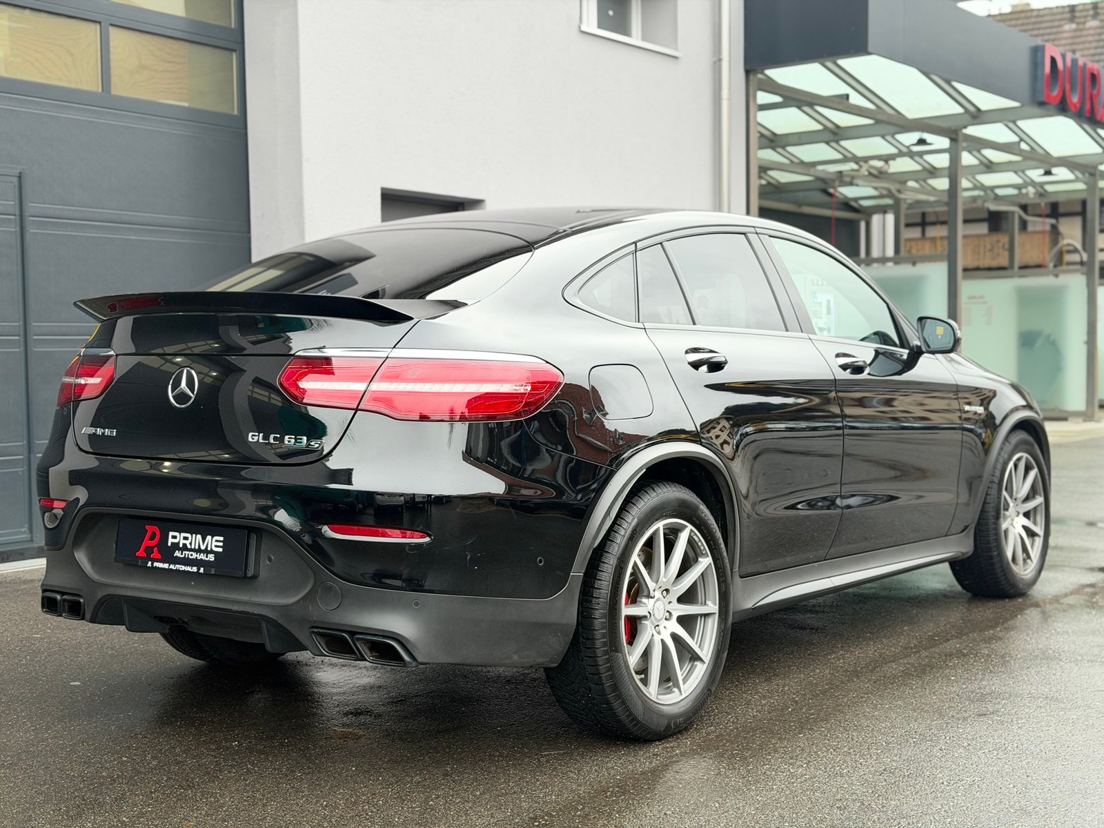MERCEDES-BENZ GLC Coupé 63 S AMG 4Matic+ 9G-Tronic, Benzin, Occasion / Gebraucht, Automatik - 4