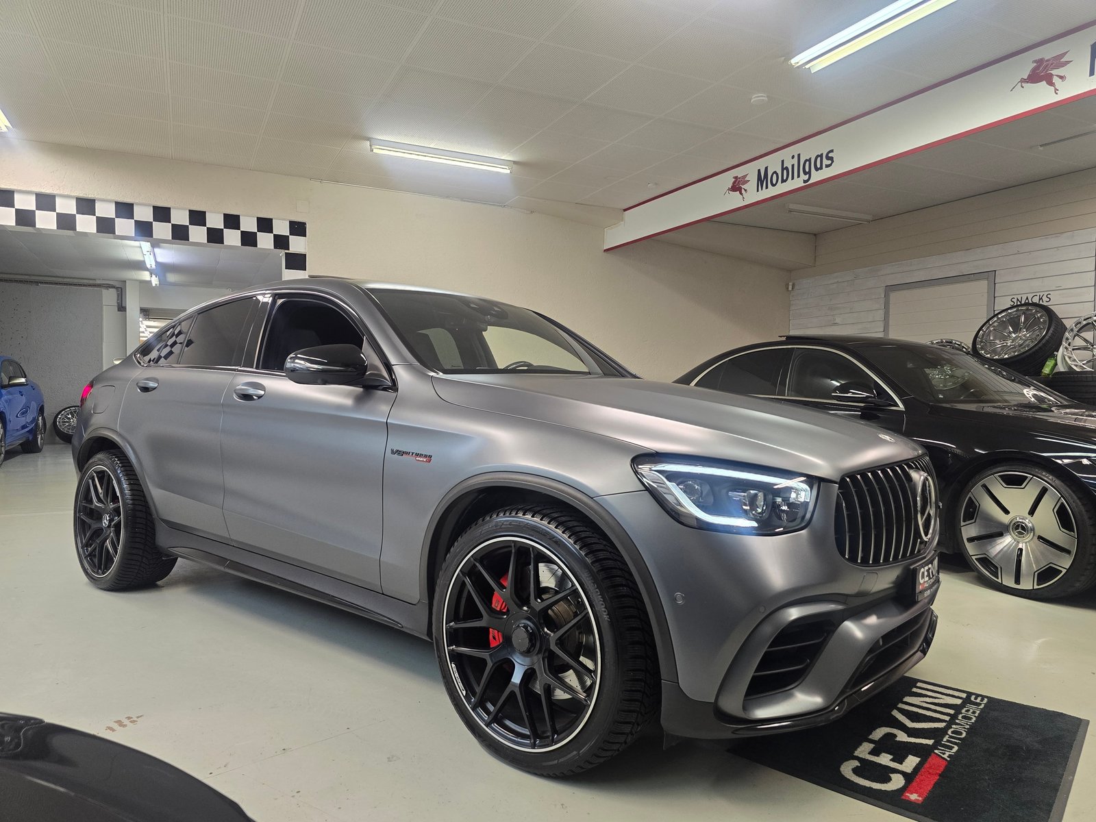 MERCEDES-BENZ GLC Coupé 63 S AMG 4Matic - Sonderlackierung