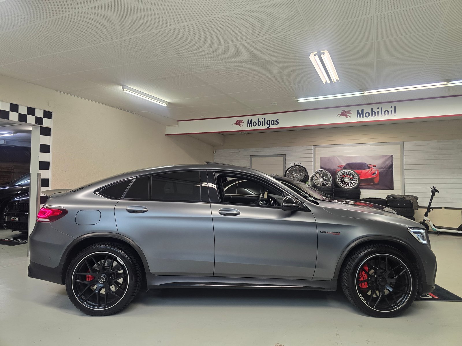 MERCEDES-BENZ GLC Coupé 63 S AMG 4Matic - Sonderlackierung, Essence, Occasion / Utilisé, Automatique - 4