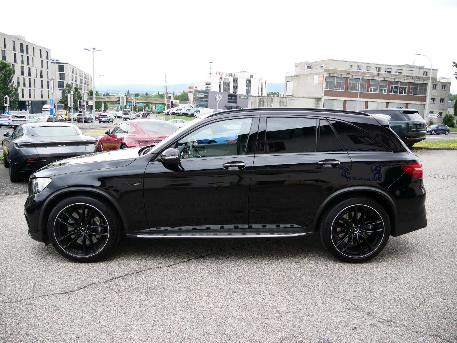 MERCEDES-BENZ GLC 63 AMG 4Matic+ 9G-Tronic, Benzin, Occasion / Gebraucht, Automatik - 2