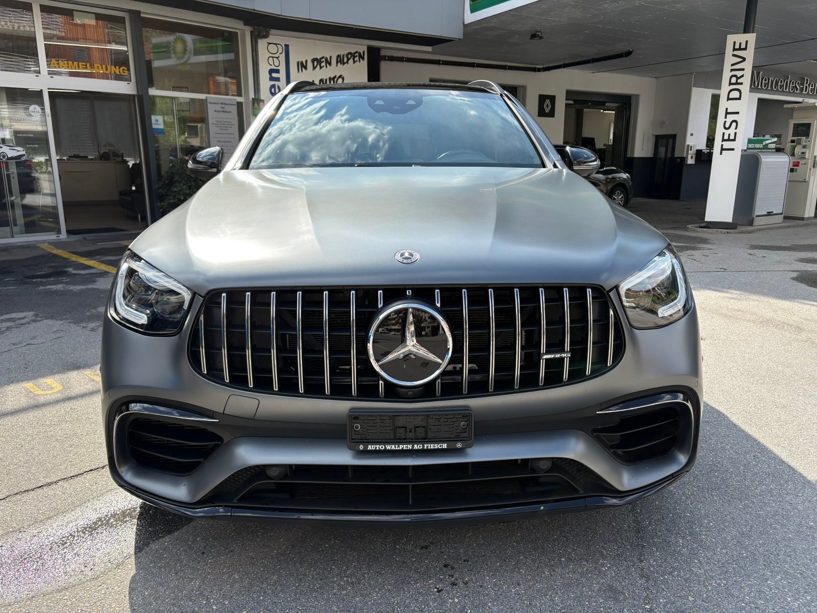 MERCEDES-BENZ GLC 63 S AMG 4Matic, Petrol, Second hand / Used, Automatic - 2