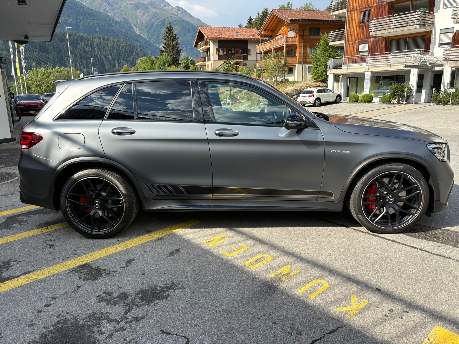 MERCEDES-BENZ GLC 63 S AMG 4Matic, Petrol, Second hand / Used, Automatic - 4