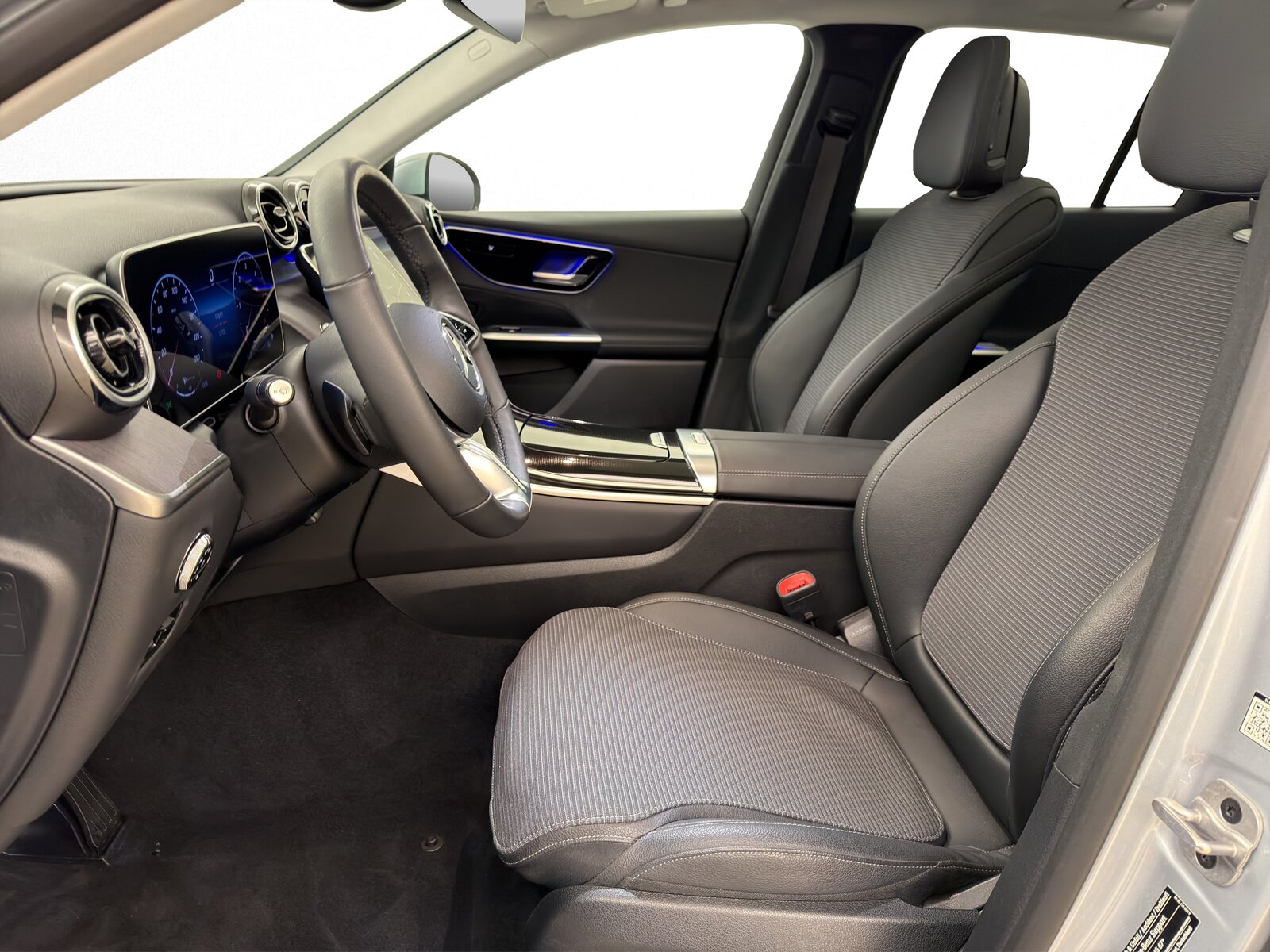 MERCEDES-BENZ GLC-Klasse GLC 200 d Avantgarde, Mild-Hybrid Diesel/Electric, Second hand / Used, Automatic - 6