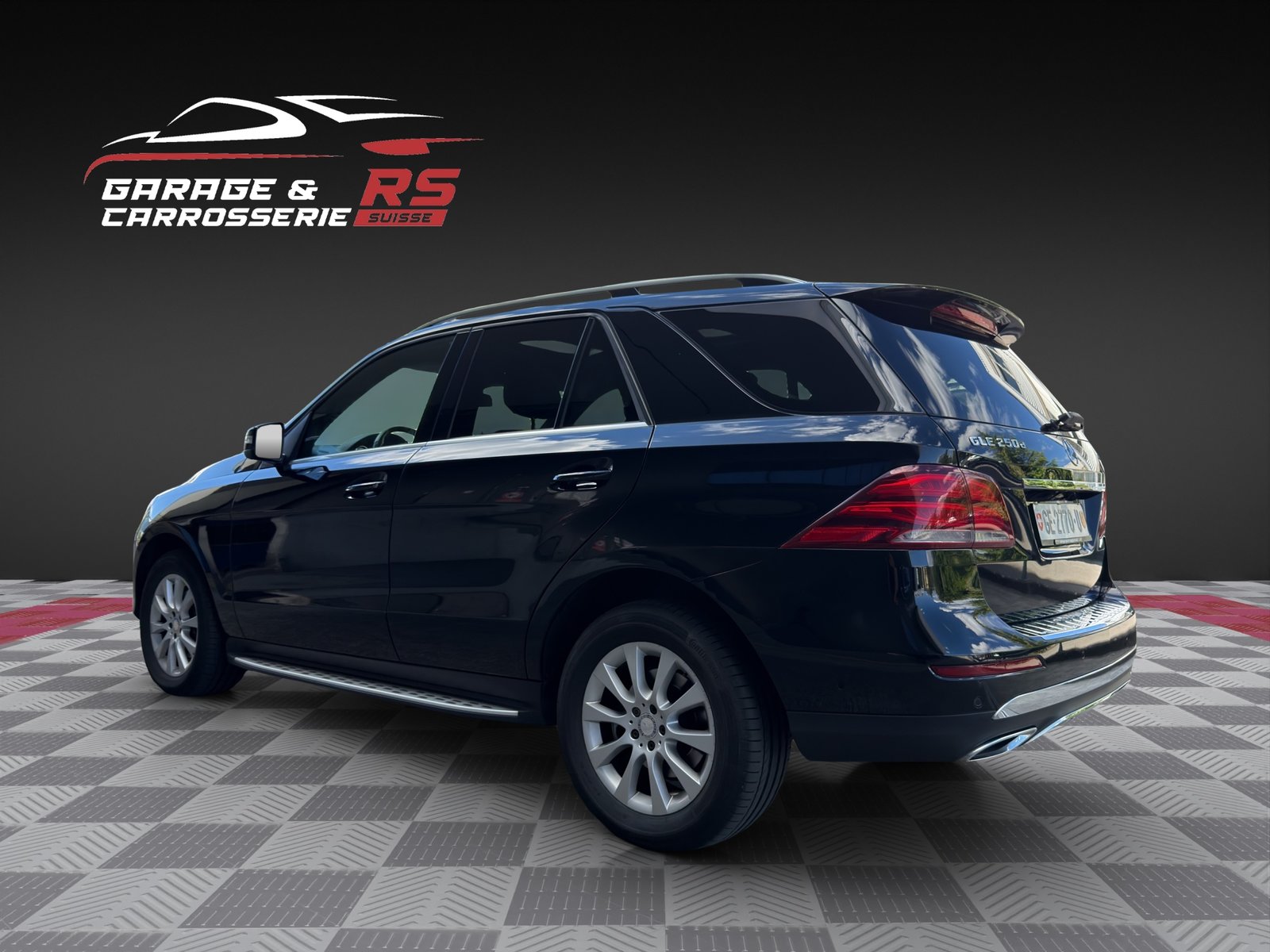 MERCEDES-BENZ GLE 250 d Executive 4Matic 9G-Tronic, Diesel, Second hand / Used, Automatic - 3