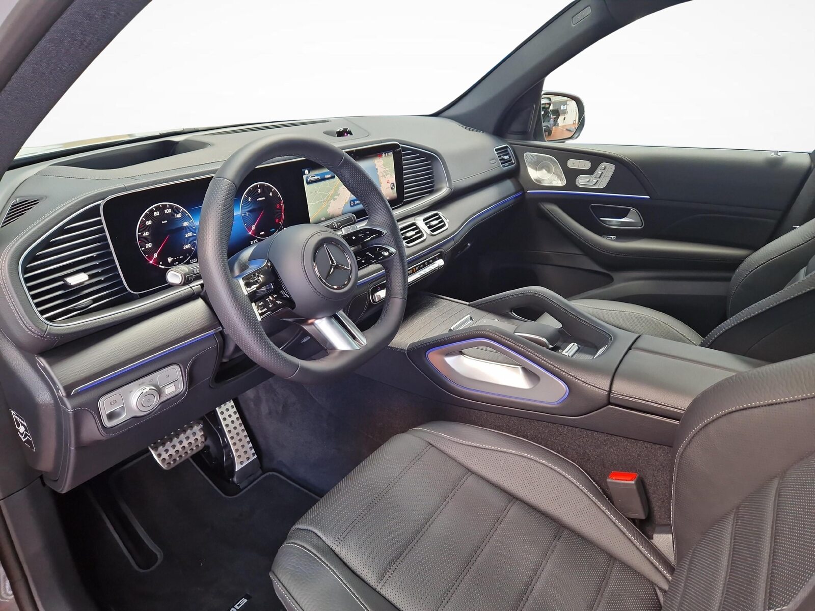 MERCEDES-BENZ GLE 300 d 4MATIC AMG Line, Mild-Hybrid Diesel/Electric, New car, Automatic - 5