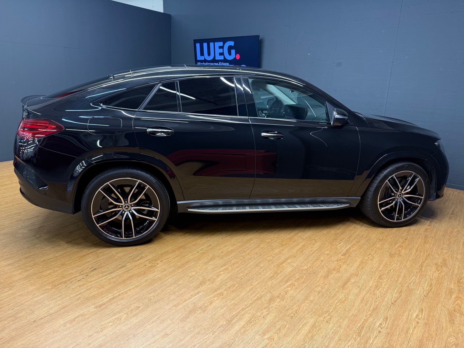MERCEDES-BENZ GLE 300 d 4M - AMG - Coupé / 360 Grad Kamera, Hybride Leggero Diesel/Elettrica, Occasioni / Usate, Automatico - 7