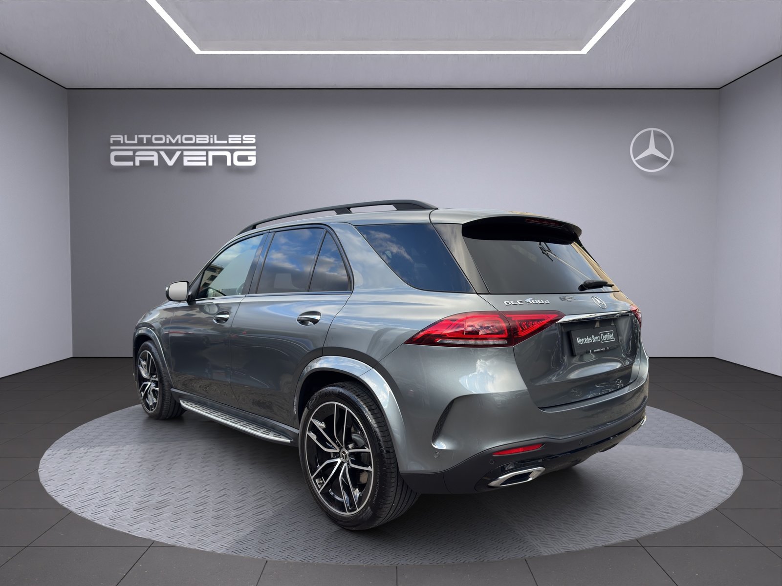 MERCEDES-BENZ GLE 300 d 4Matic AMG Line 9G-Tronic, Diesel, Occasion / Gebraucht, Automatik - 3