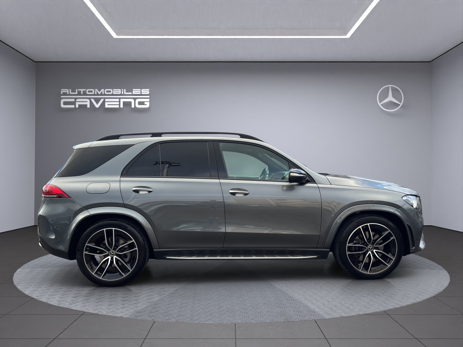 MERCEDES-BENZ GLE 300 d 4Matic AMG Line 9G-Tronic, Diesel, Occasion / Gebraucht, Automatik - 6