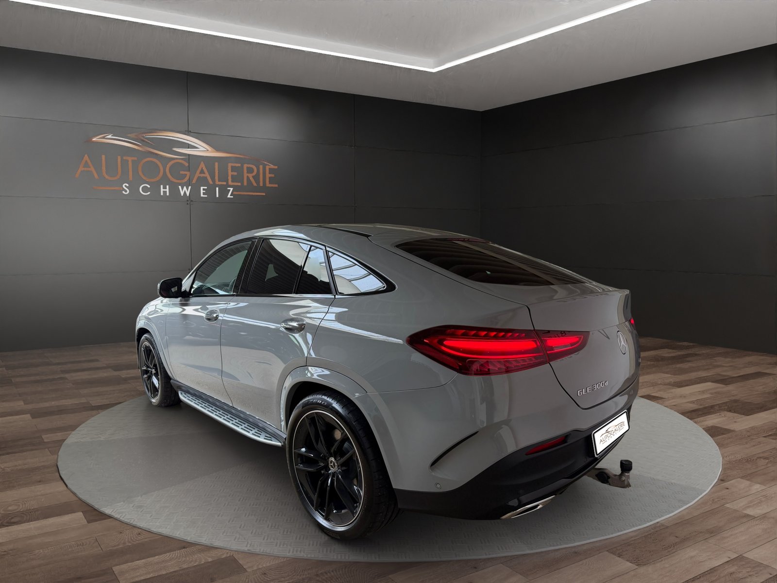 MERCEDES-BENZ GLE Coupé 300 d 4Matic+ 9G-Tronic AMG Line, Mild-Hybrid Diesel/Elektro, Occasion / Gebraucht, Automatik - 4