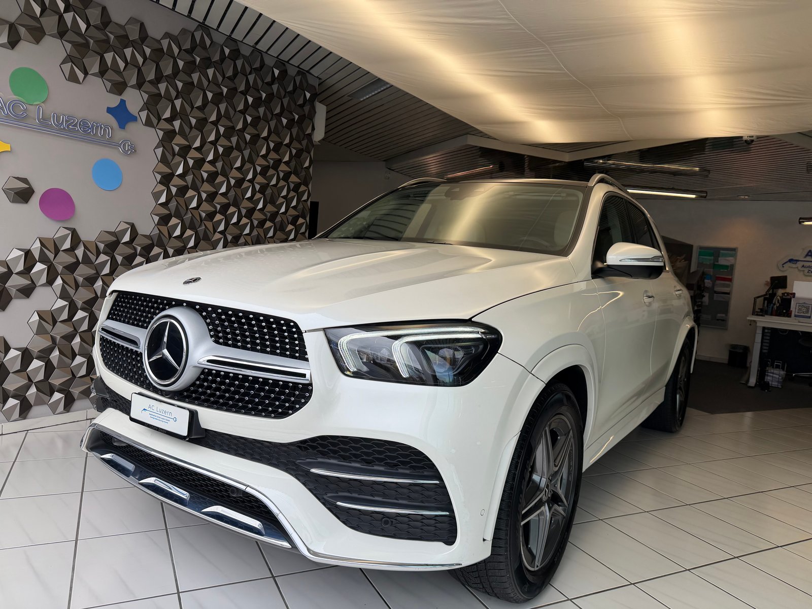 MERCEDES-BENZ GLE 300 d AMG Line 4Matic 9G-Tronic