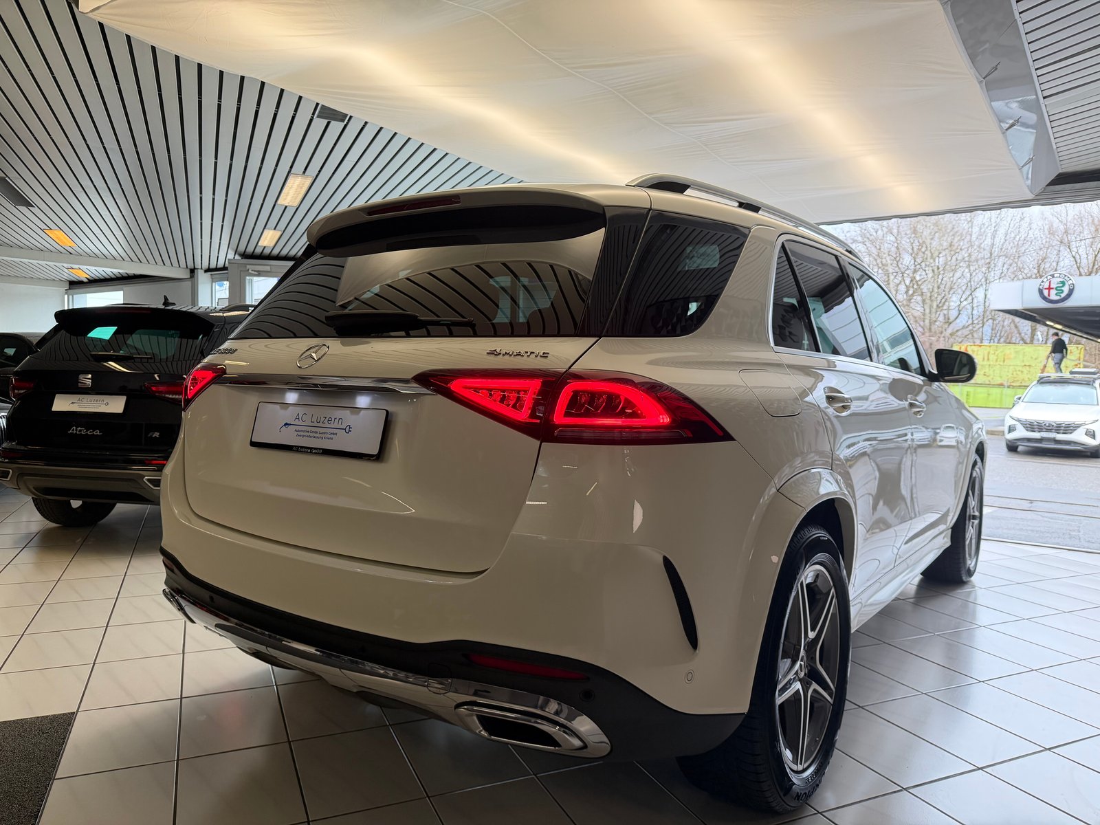 MERCEDES-BENZ GLE 300 d AMG Line 4Matic 9G-Tronic, Mild-Hybrid Diesel/Elektro, Occasion / Gebraucht, Automatik - 4