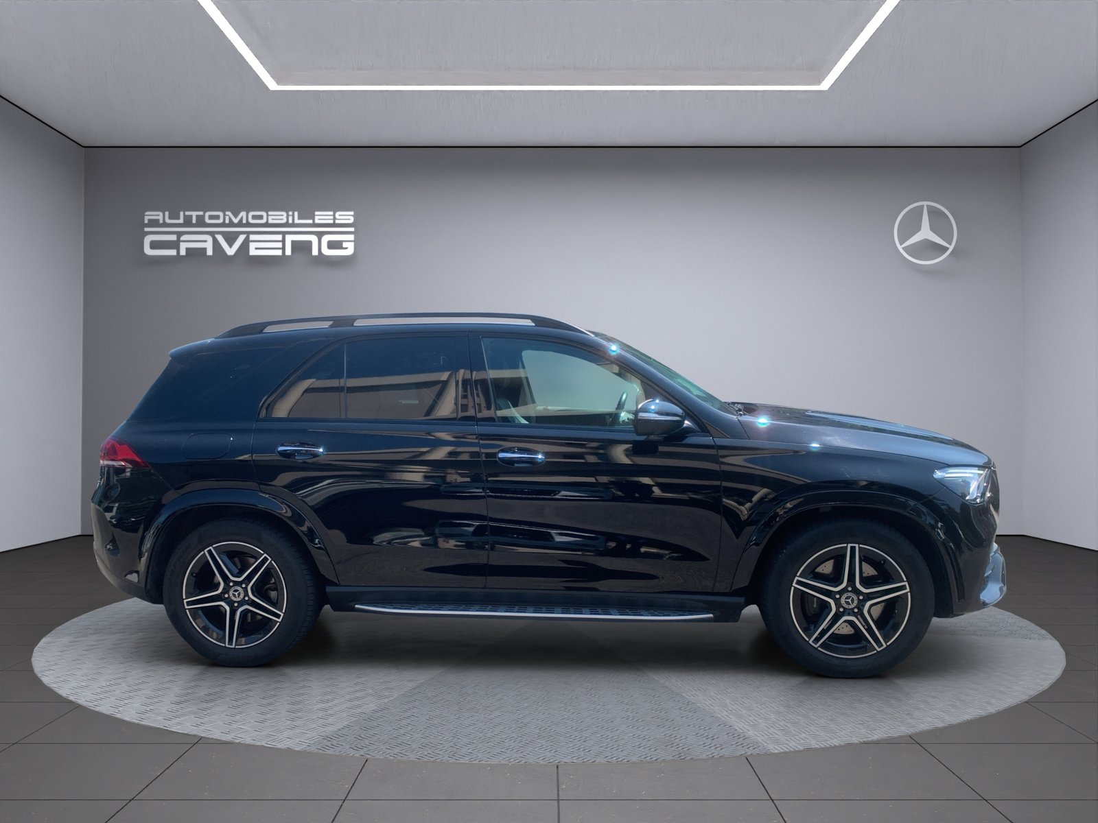 MERCEDES-BENZ GLE 300 d 4Matic AMG Line 9G-Tronic, Mild-Hybrid Diesel/Electric, Second hand / Used, Automatic - 6