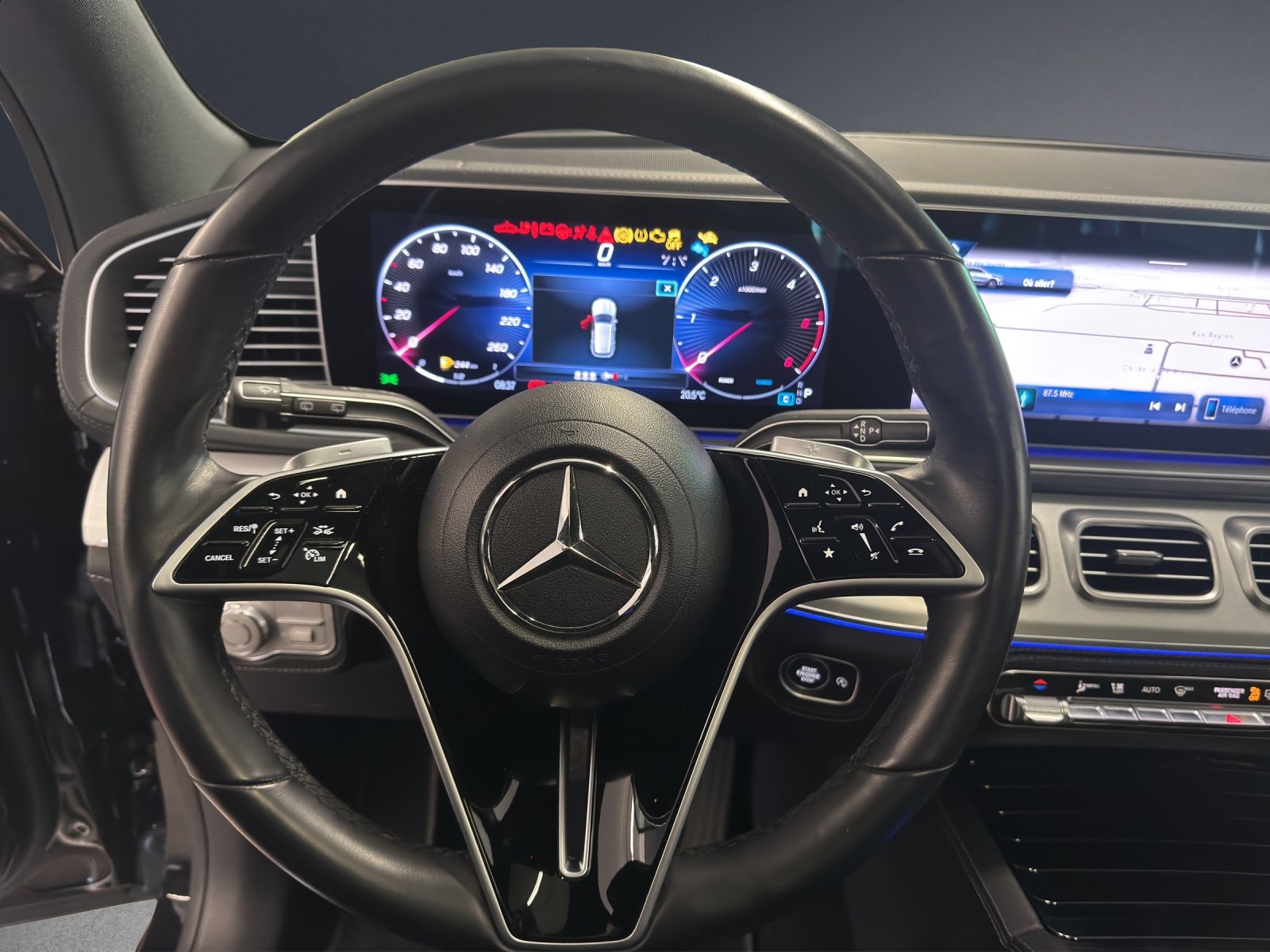 MERCEDES-BENZ GLE 300 d 4Matic, Mild-Hybrid Diesel/Elektro, Occasion / Gebraucht, Automatik - 6