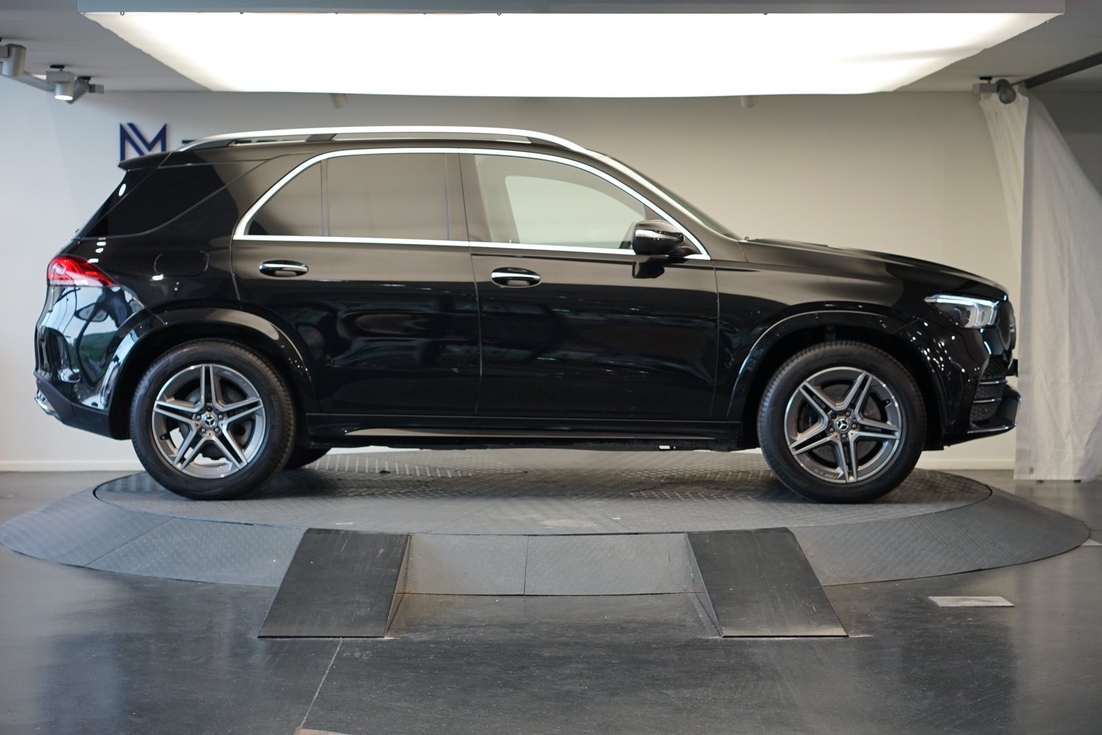 MERCEDES-BENZ GLE 300 d 4Matic 9G-Tronic *CH-Fahrzeug*, Hybride Léger Diesel/Électricité, Occasion / Utilisé, Automatique - 4