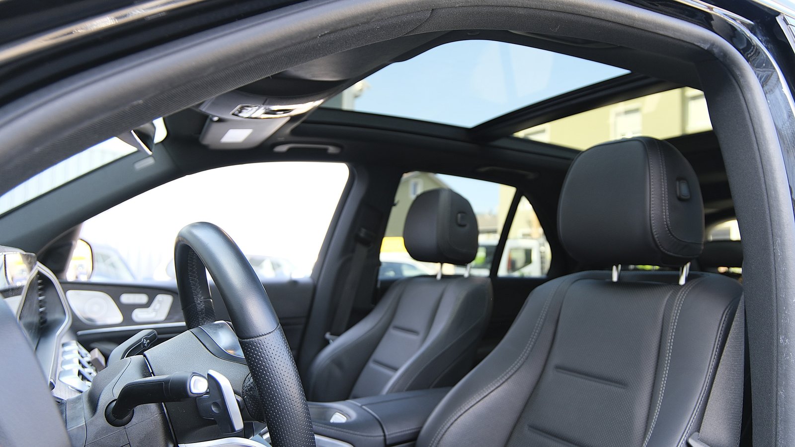 MERCEDES-BENZ GLE 300 d 4Matic AMG Line 9G-Tronic, Mild-Hybrid Diesel/Electric, Second hand / Used, Automatic - 5