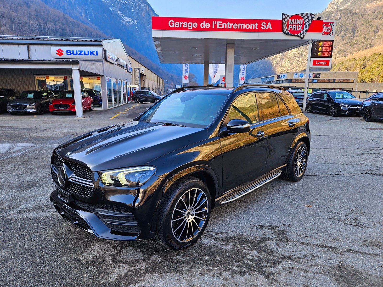 MERCEDES-BENZ GLE 300 d 4Matic AMG Line 9G-Tronic, Diesel, Occasion / Gebraucht, Automatik - 6