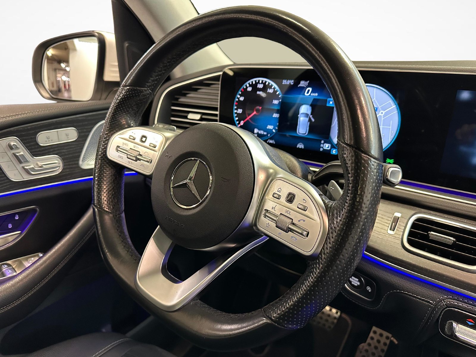 MERCEDES-BENZ GLE 300 d AMG Line 4matic, Diesel, Second hand / Used, Automatic - 7