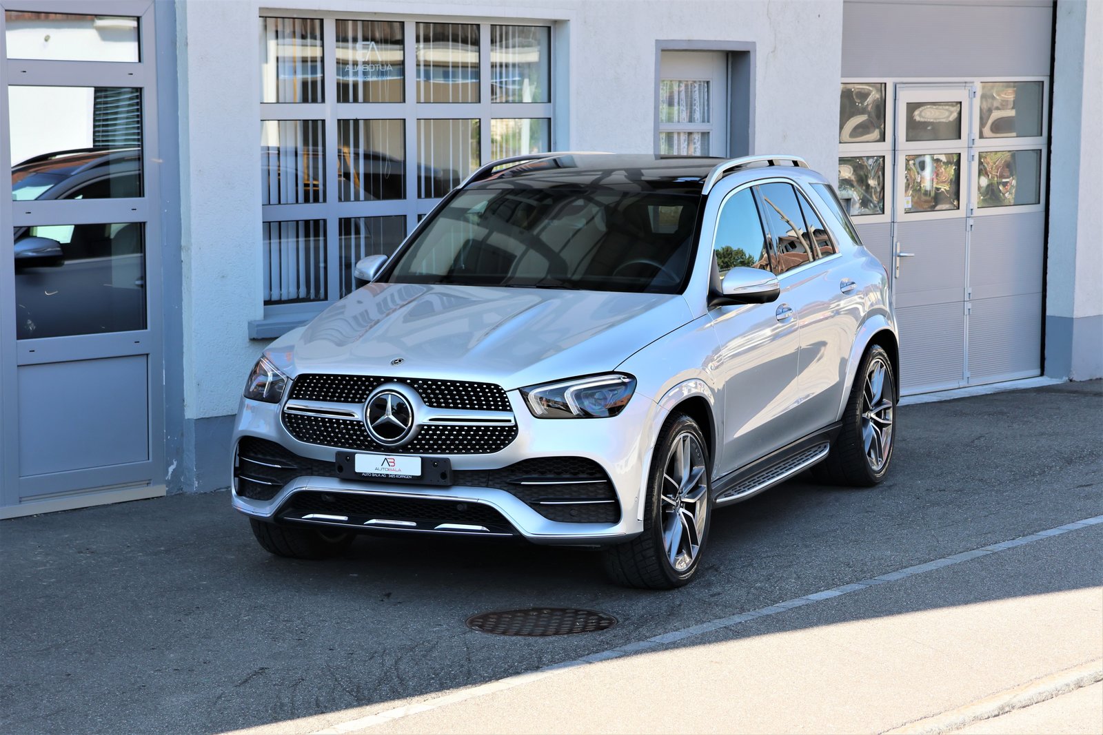 MERCEDES-BENZ GLE 300 d 4Matic AMG Line 9G-Tronic