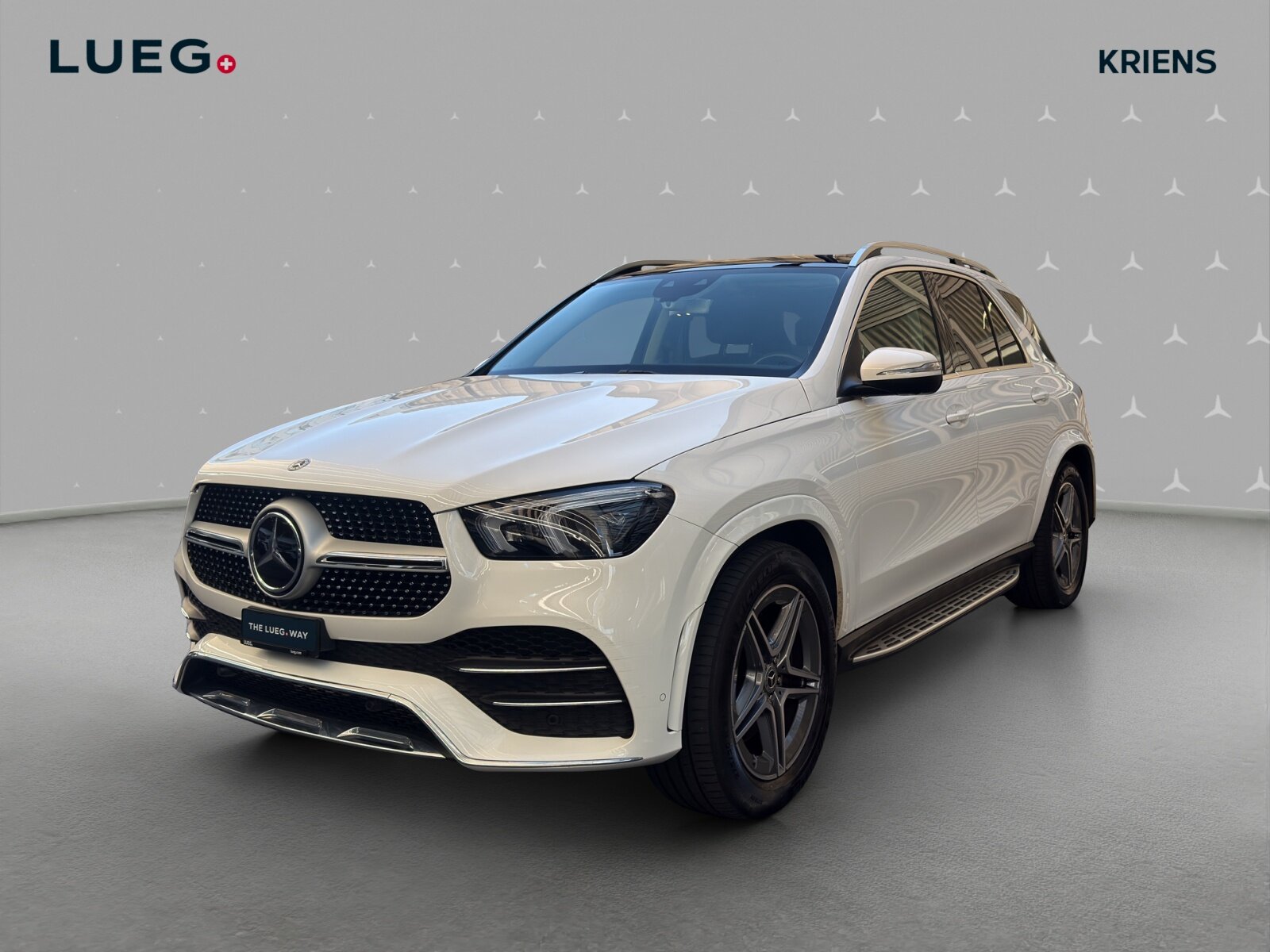 MERCEDES-BENZ GLE 300 d 4M - AMG / DISTRONIC / 360 Grad Kamera / Memory-P