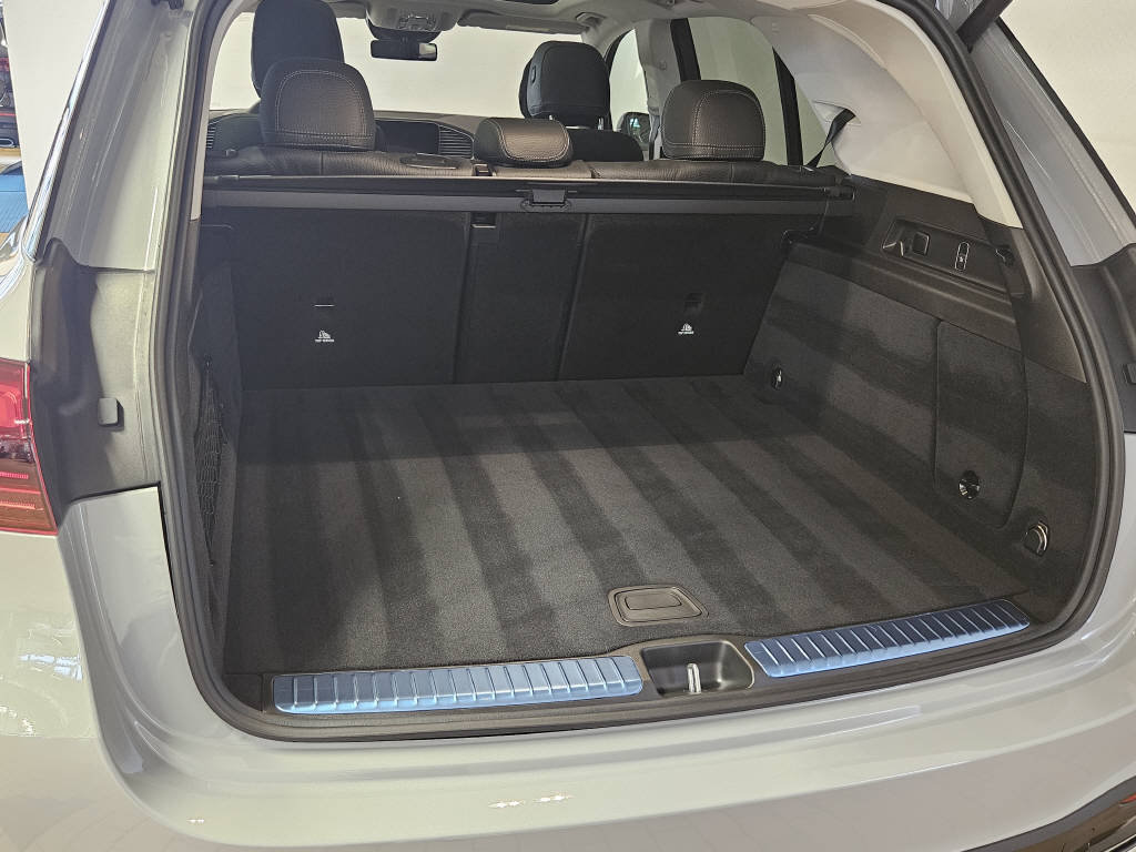 MERCEDES-BENZ GLE 300 d 4Matic AMG Line, Mild-Hybrid Diesel/Electric, Ex-demonstrator, Automatic - 4