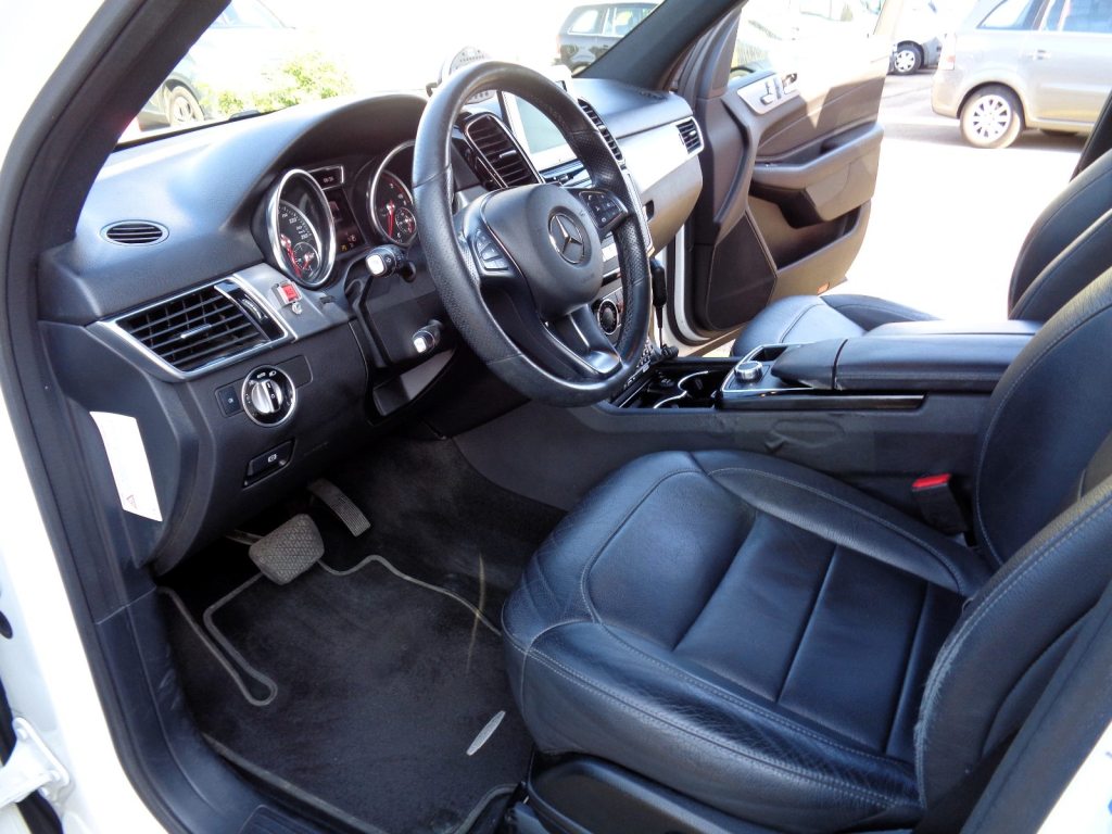 MERCEDES-BENZ GLE 350 d POLIZEI, Diesel, Second hand / Used, Automatic - 2