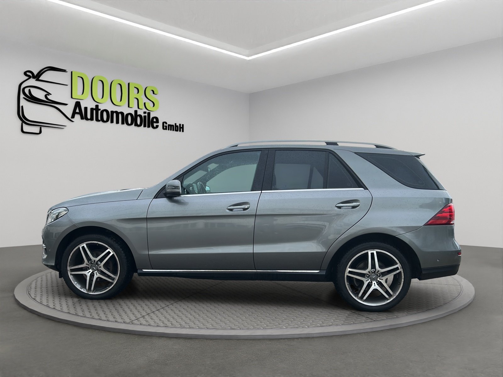 MERCEDES-BENZ GLE 350 d 4Matic 9G-Tronic, Diesel, Second hand / Used, Automatic - 6