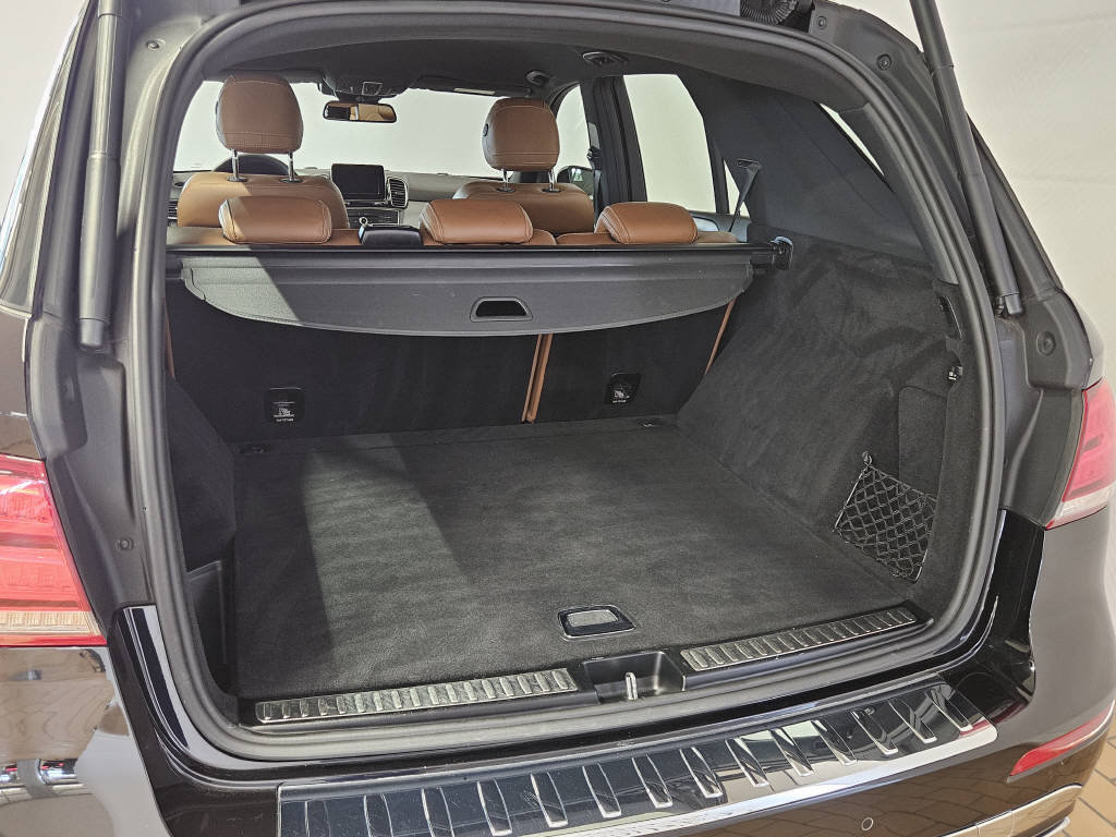 MERCEDES-BENZ GLE 350 d 4Matic, Diesel, Occasion / Utilisé, Automatique - 4