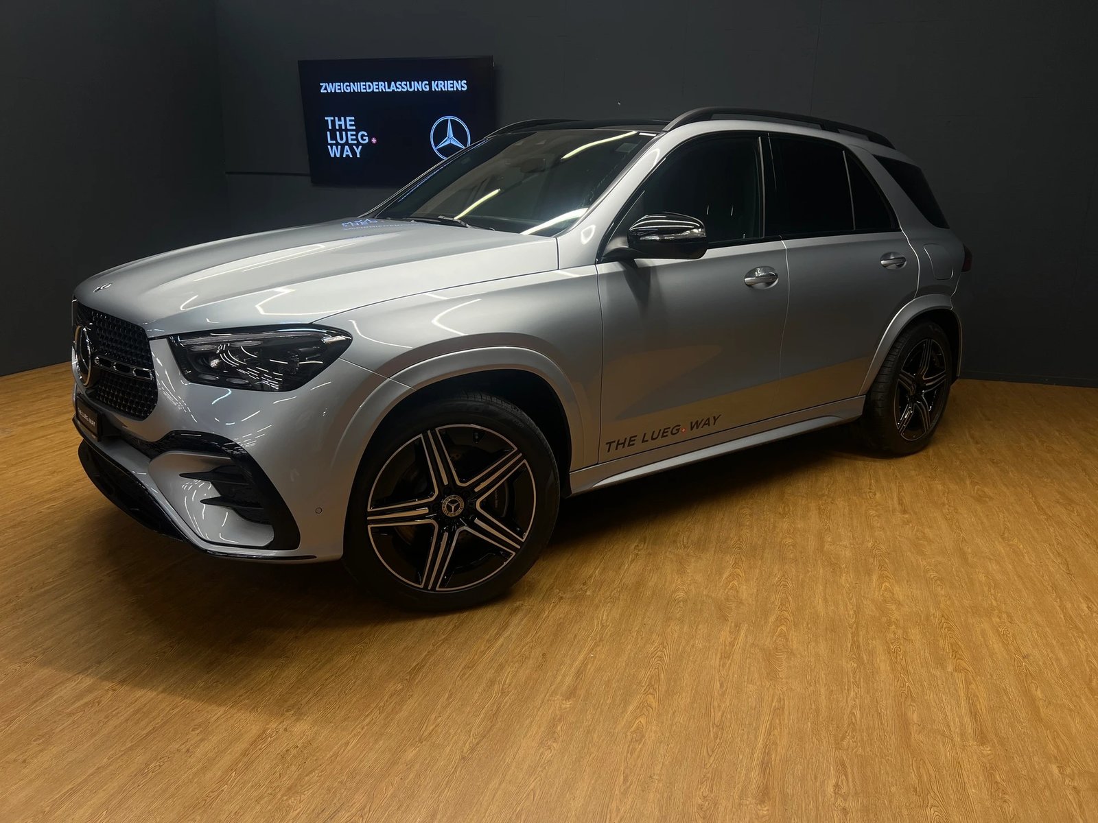 MERCEDES-BENZ GLE 350 de 4M - AMG / DISTRONIC / 360 Grad Kam, Plug-in-Hybrid Diesel/Electric, Second hand / Used, Automatic - 2