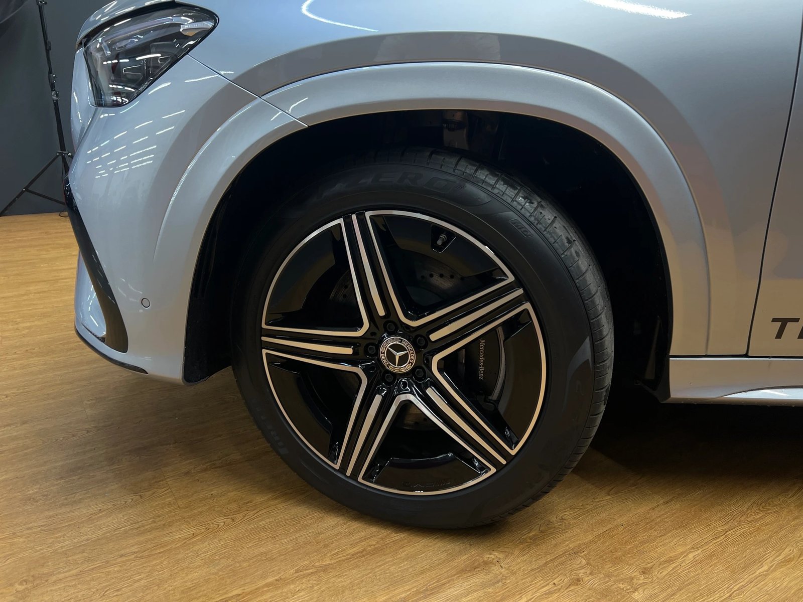 MERCEDES-BENZ GLE 350 de 4M - AMG / DISTRONIC / 360 Grad Kam, Plug-in-Hybrid Diesel/Electric, Second hand / Used, Automatic - 6