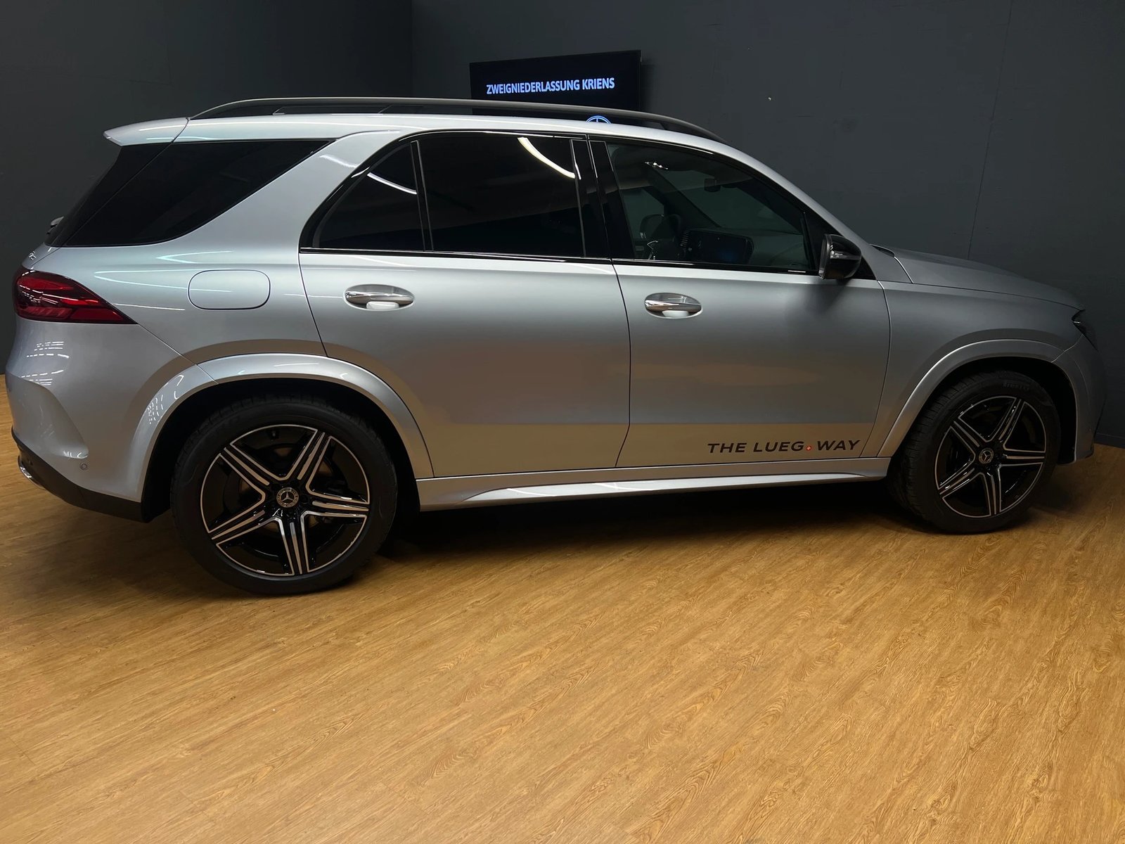 MERCEDES-BENZ GLE 350 de 4M - AMG / DISTRONIC / 360 Grad Kam, Plug-in-Hybrid Diesel/Electric, Second hand / Used, Automatic - 7
