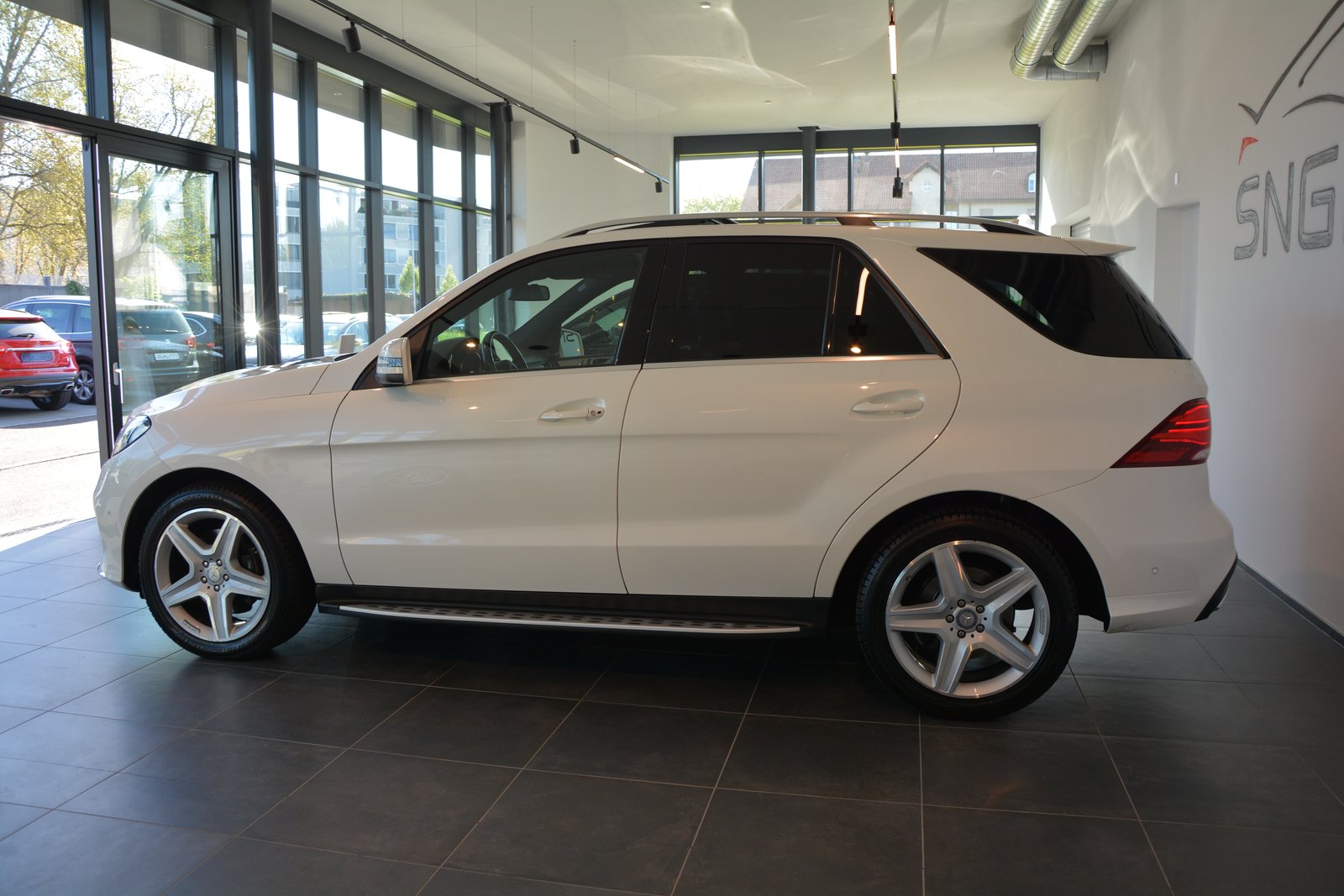 MERCEDES-BENZ GLE 350 d 4Matic 9G-Tronic, Diesel, Occasion / Gebraucht, Automatik - 3