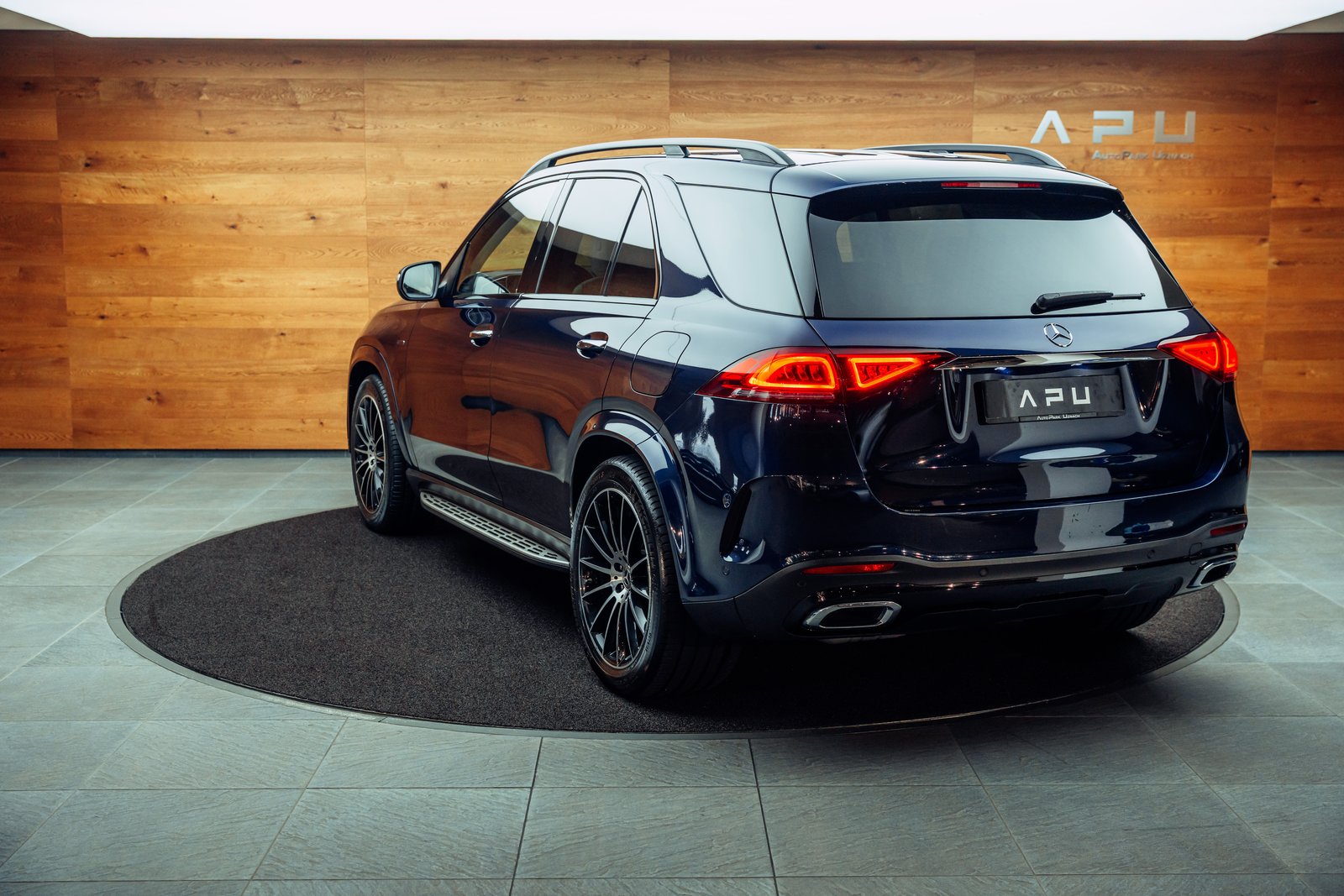 MERCEDES-BENZ GLE 350 de 4Matic AMG Line 9G-Tronic, Plug-in-Hybrid Diesel/Electric, Second hand / Used, Automatic - 4