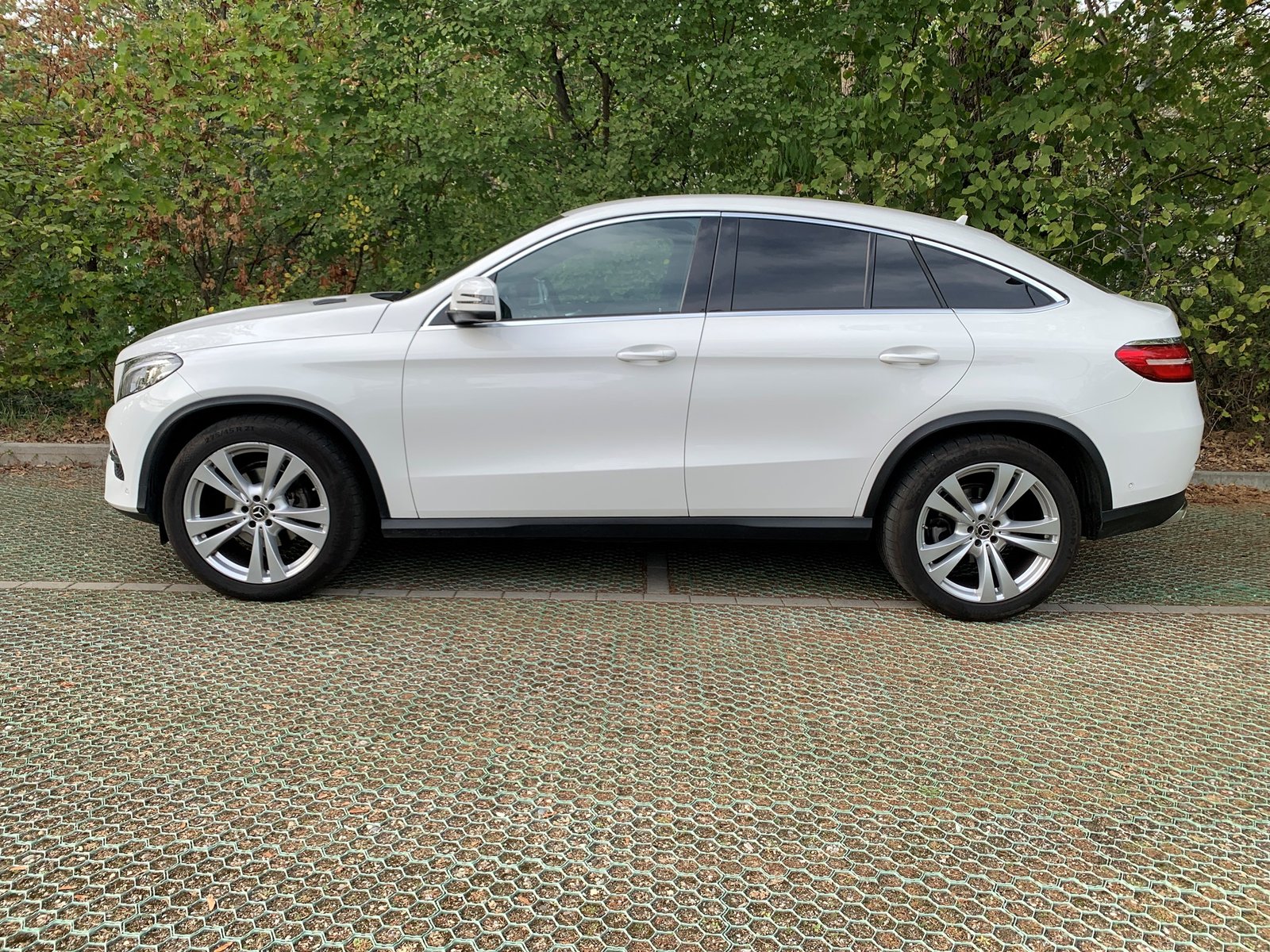 MERCEDES-BENZ GLE Coupé 350 d 4Matic 9G-Tronic, Diesel, Occasion / Utilisé, Automatique - 5