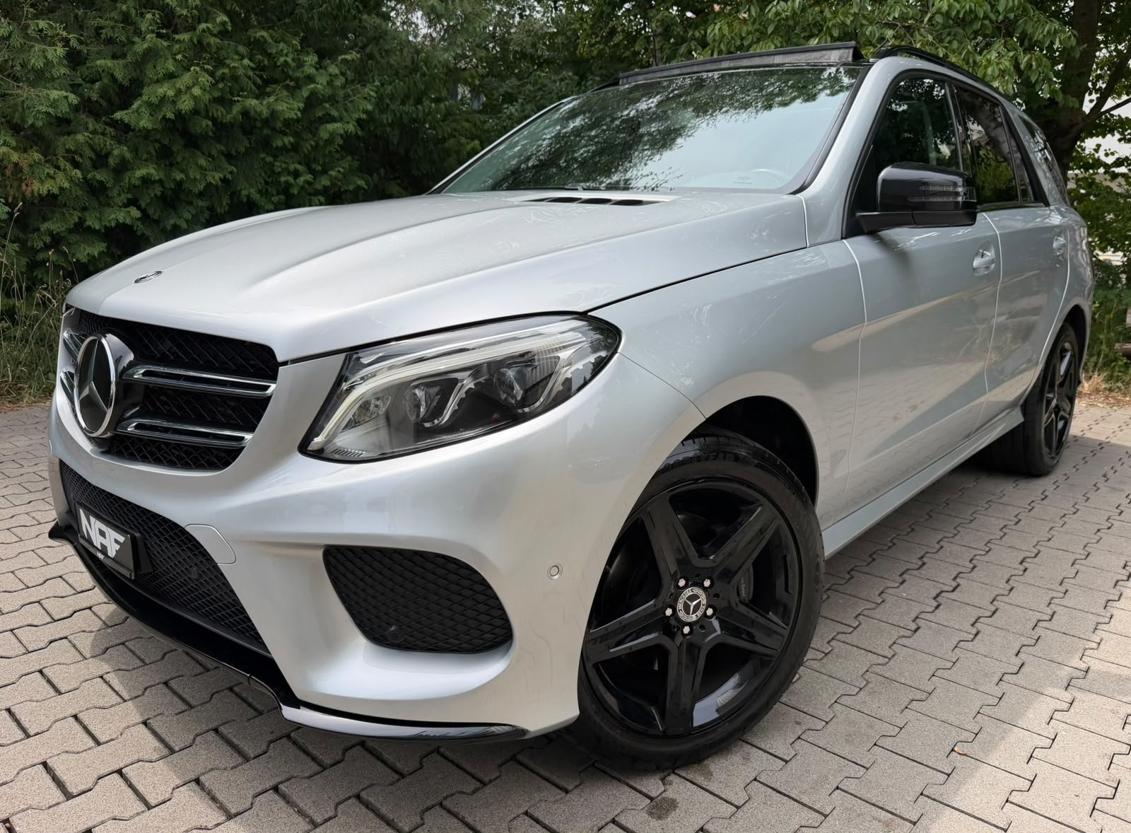MERCEDES-BENZ GLE 350 d Executive 4Matic 9G-Tronic AMG-Line