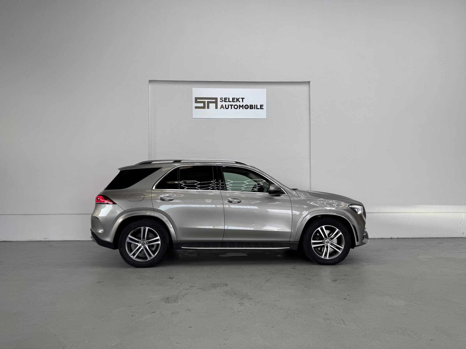 MERCEDES-BENZ GLE 350 d 4Matic AMG Line 9G-Tronic, Diesel, Occasion / Gebraucht, Automatik - 6