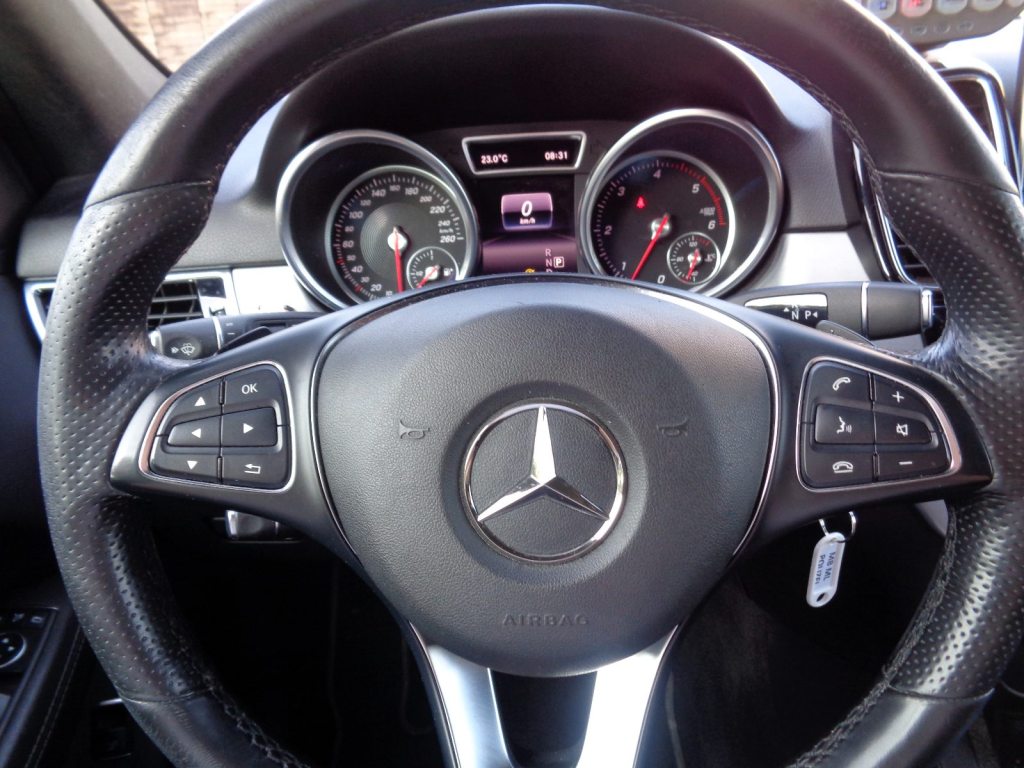 MERCEDES-BENZ GLE 350 d POLIZEI, Diesel, Second hand / Used, Automatic - 4