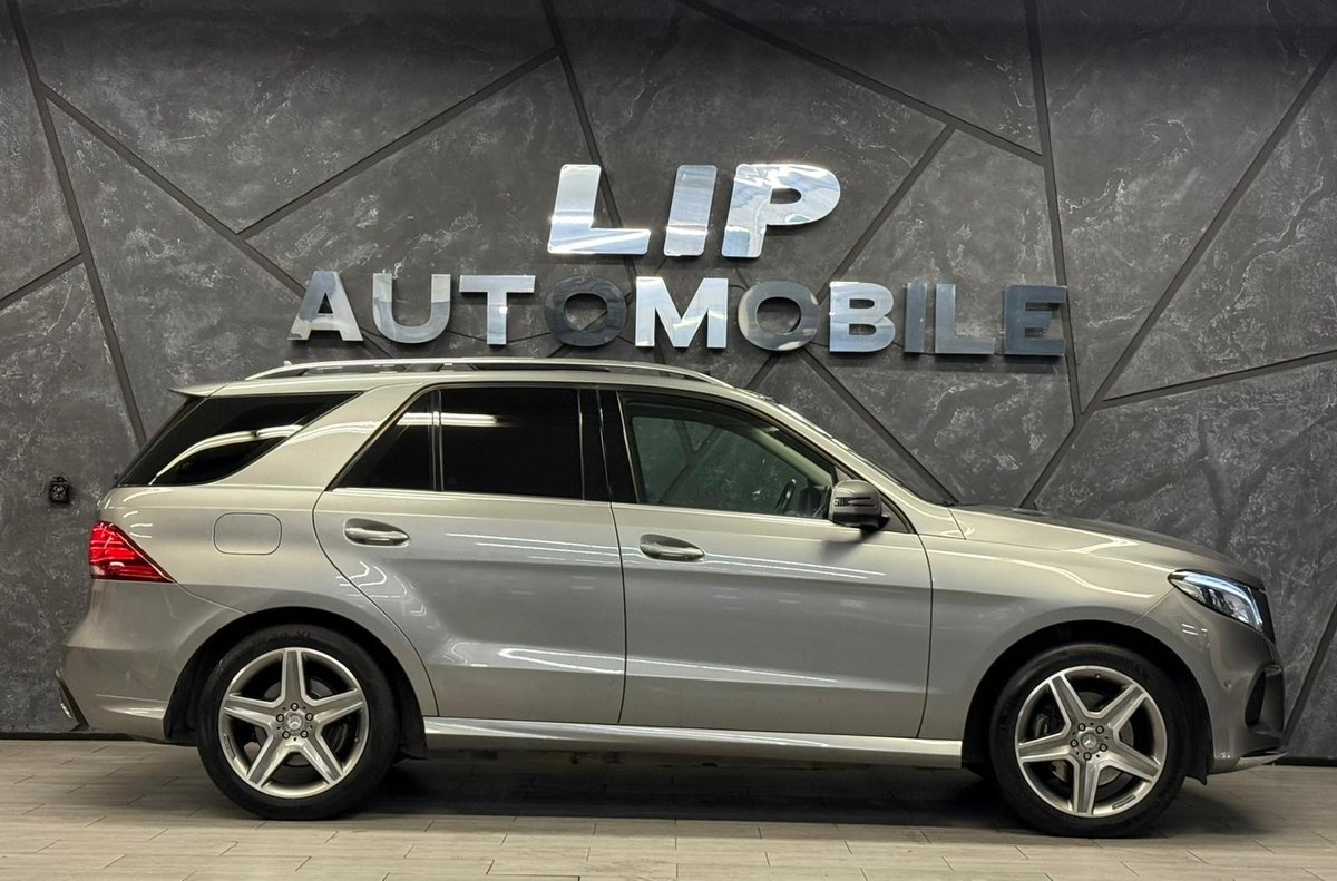 MERCEDES-BENZ GLE 350 d AMG-Line Executive 4Matic 9G-Tronic, Diesel, Second hand / Used, Automatic - 4